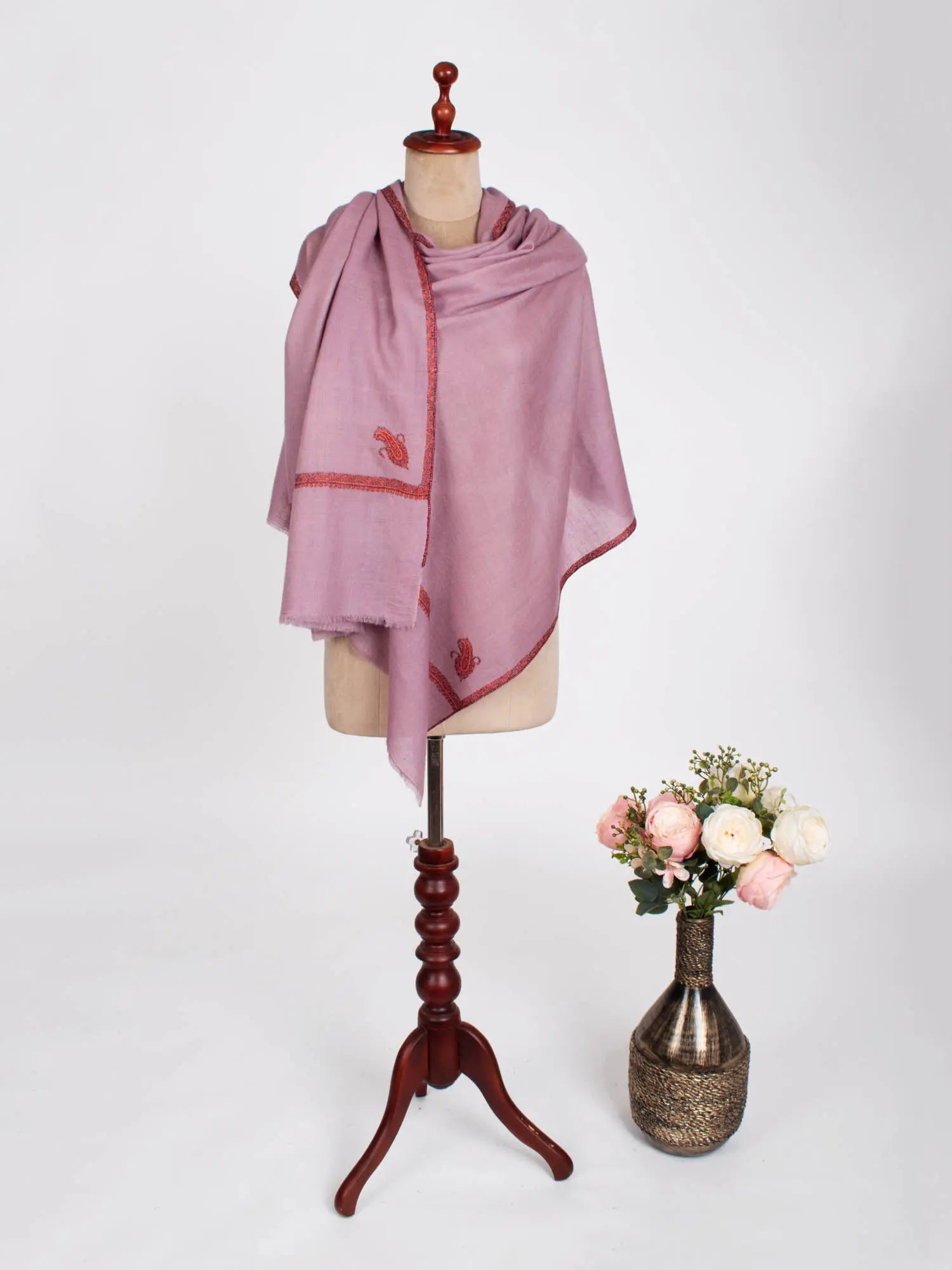Lilac Color Bail Embroidered Pashmina Shawl - LAGUNA Shahkaar
