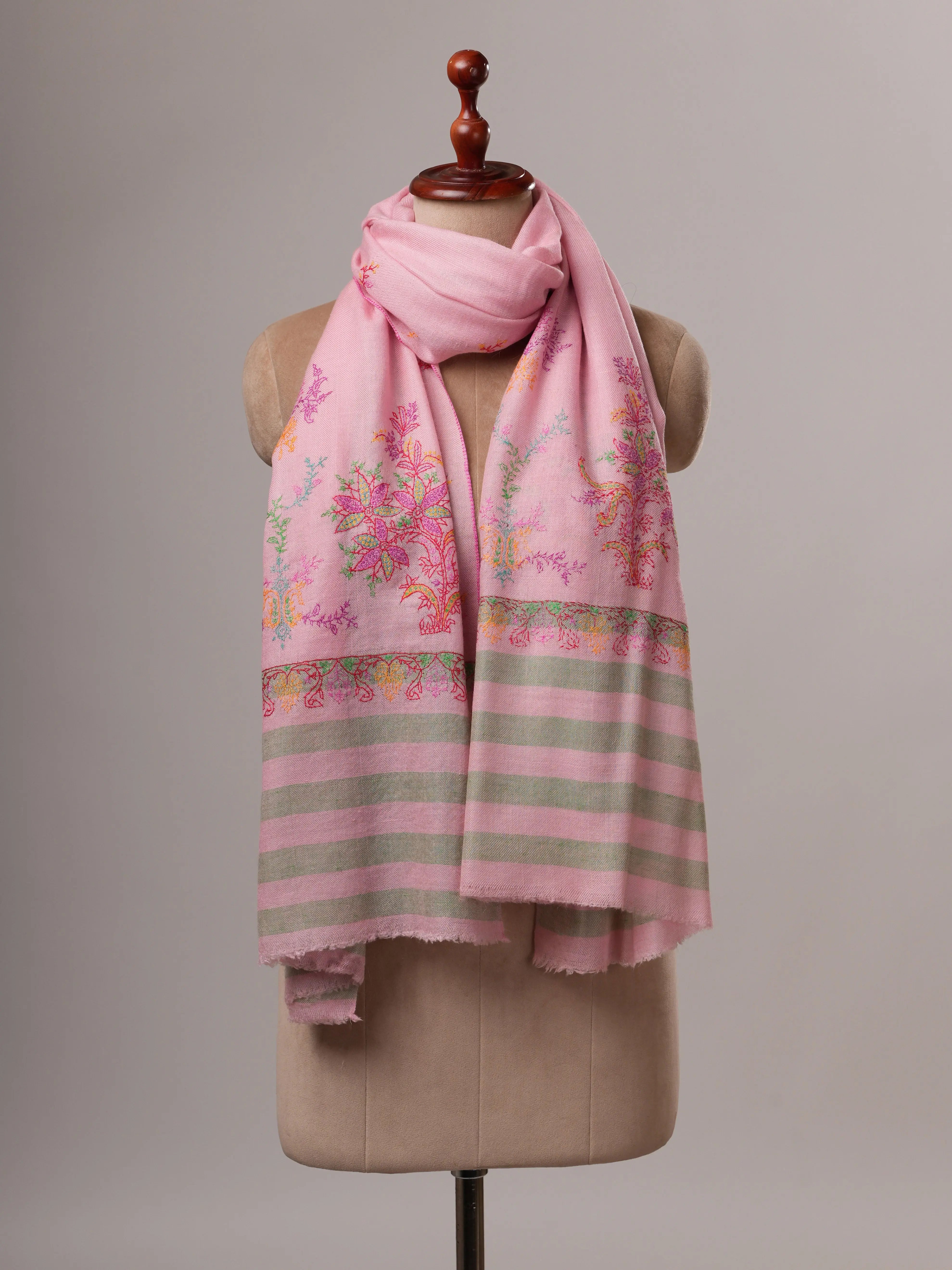 Luxurious Baby Pink Cashmere Scarf Featuring Delicate Palla Handwork Shahkaar