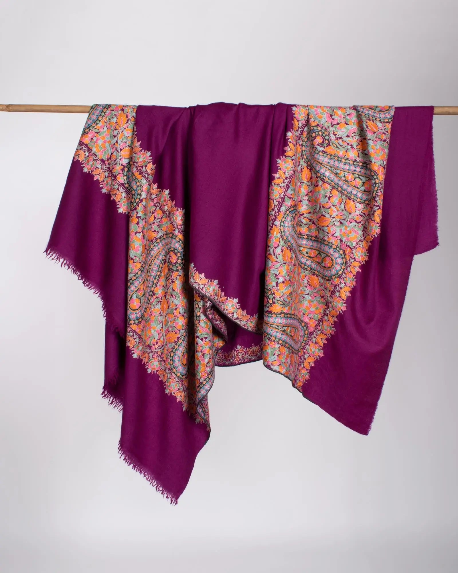 Magenta Kashmiri Pashmina Shawl - MANDAWA Shahkaar