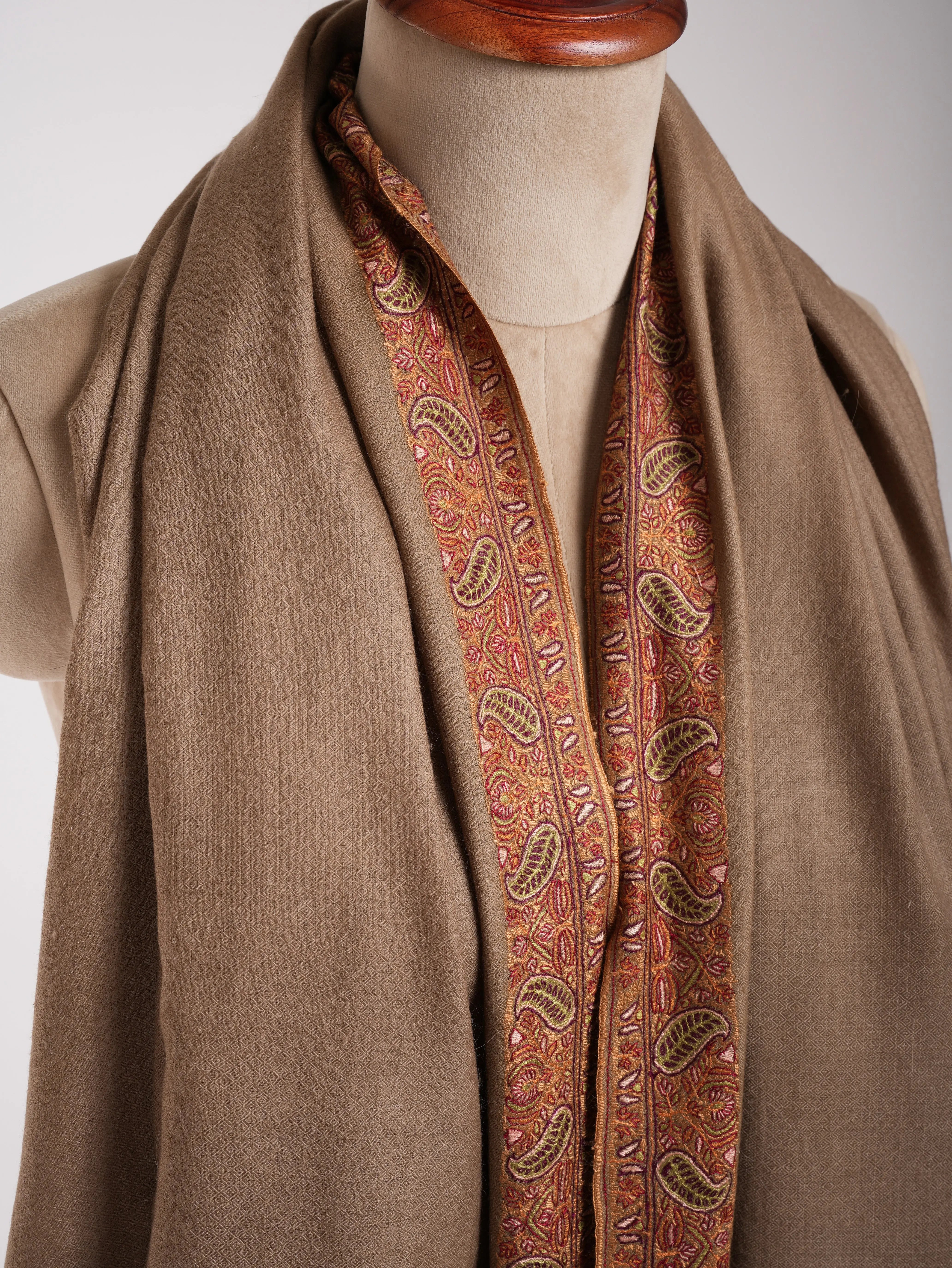 Mocha Mouse Sozni Daur Dar XL Kashmiri Pashmina Shawl Shahkaar