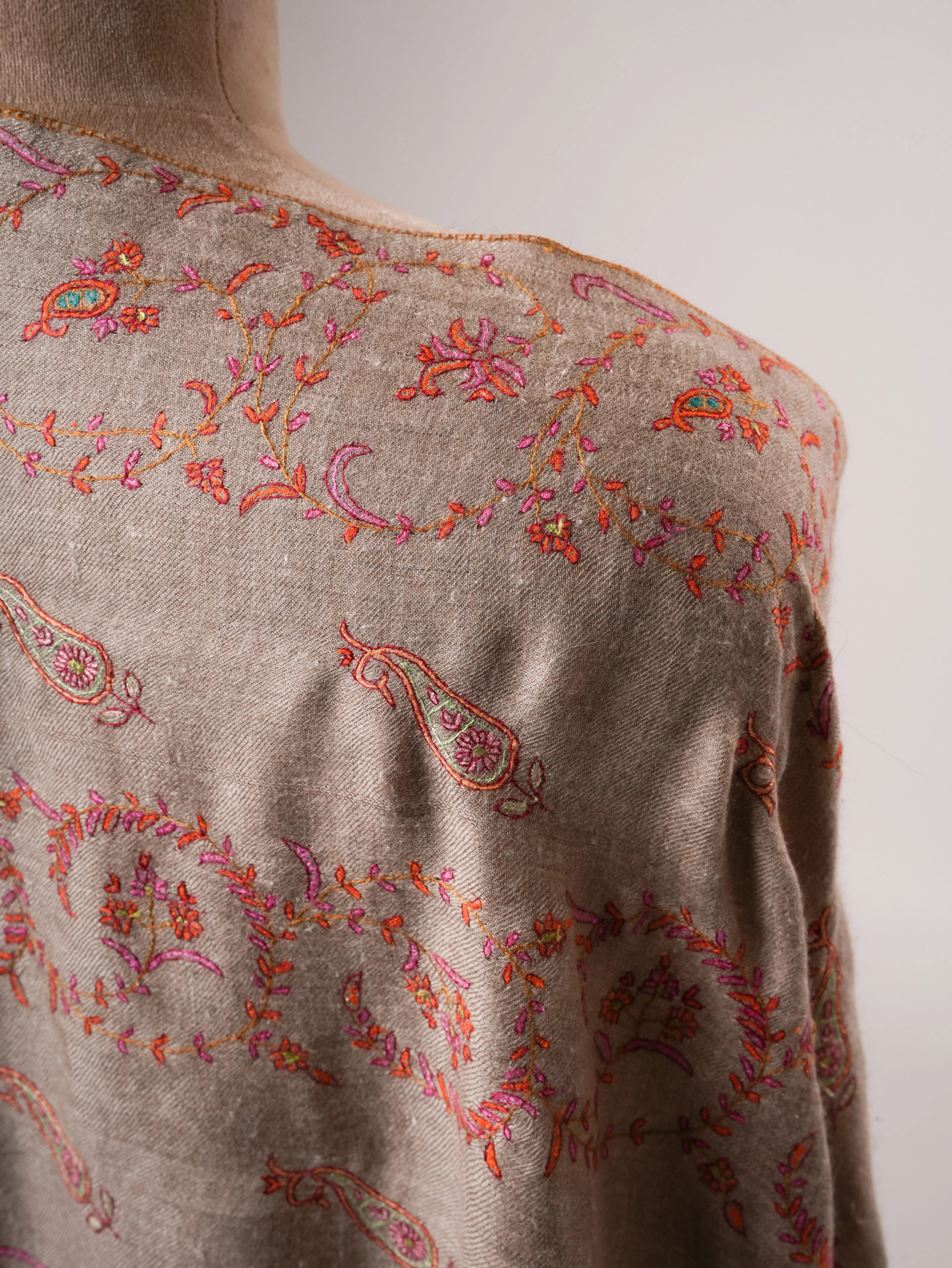 Artisan Crafted Black Cashmere Scarf Featuring Intricate Hand Artwork Shahkaar