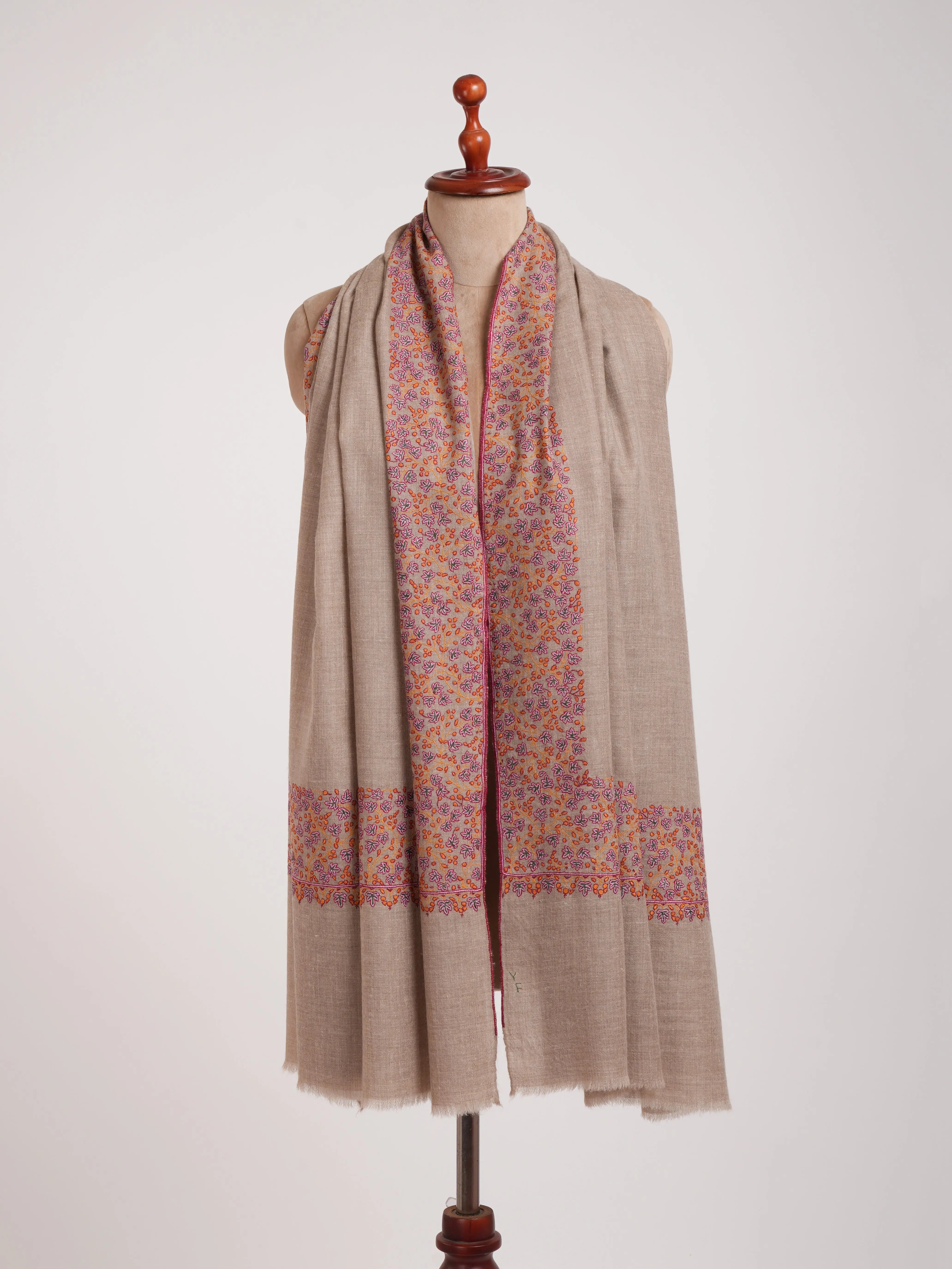 Natural Grey Daurdar Handwoven Kashmiri Pashmina Shawl Shahkaar