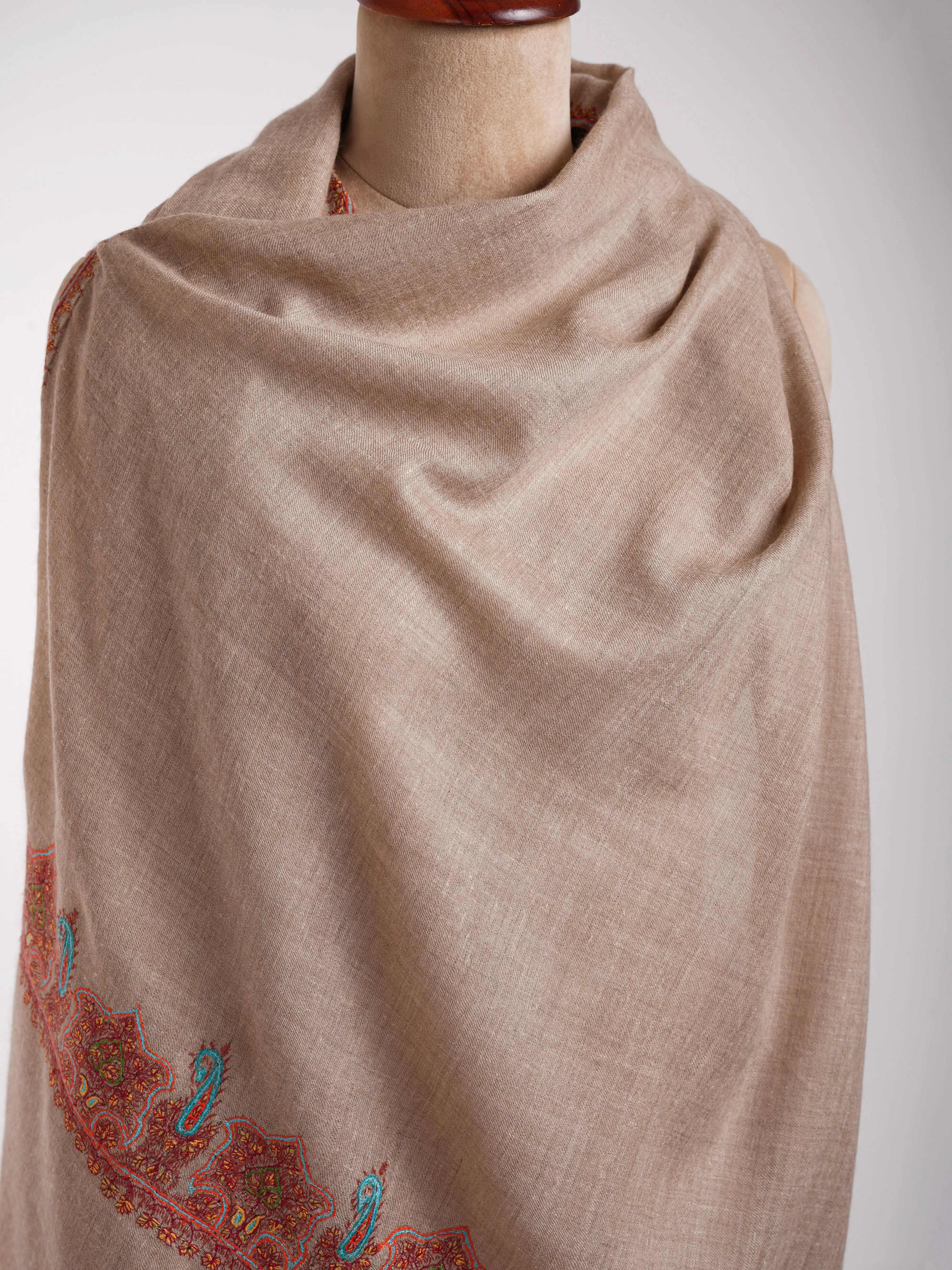 Natural Grey Handcrafted Cashmere Stole Shahkaar