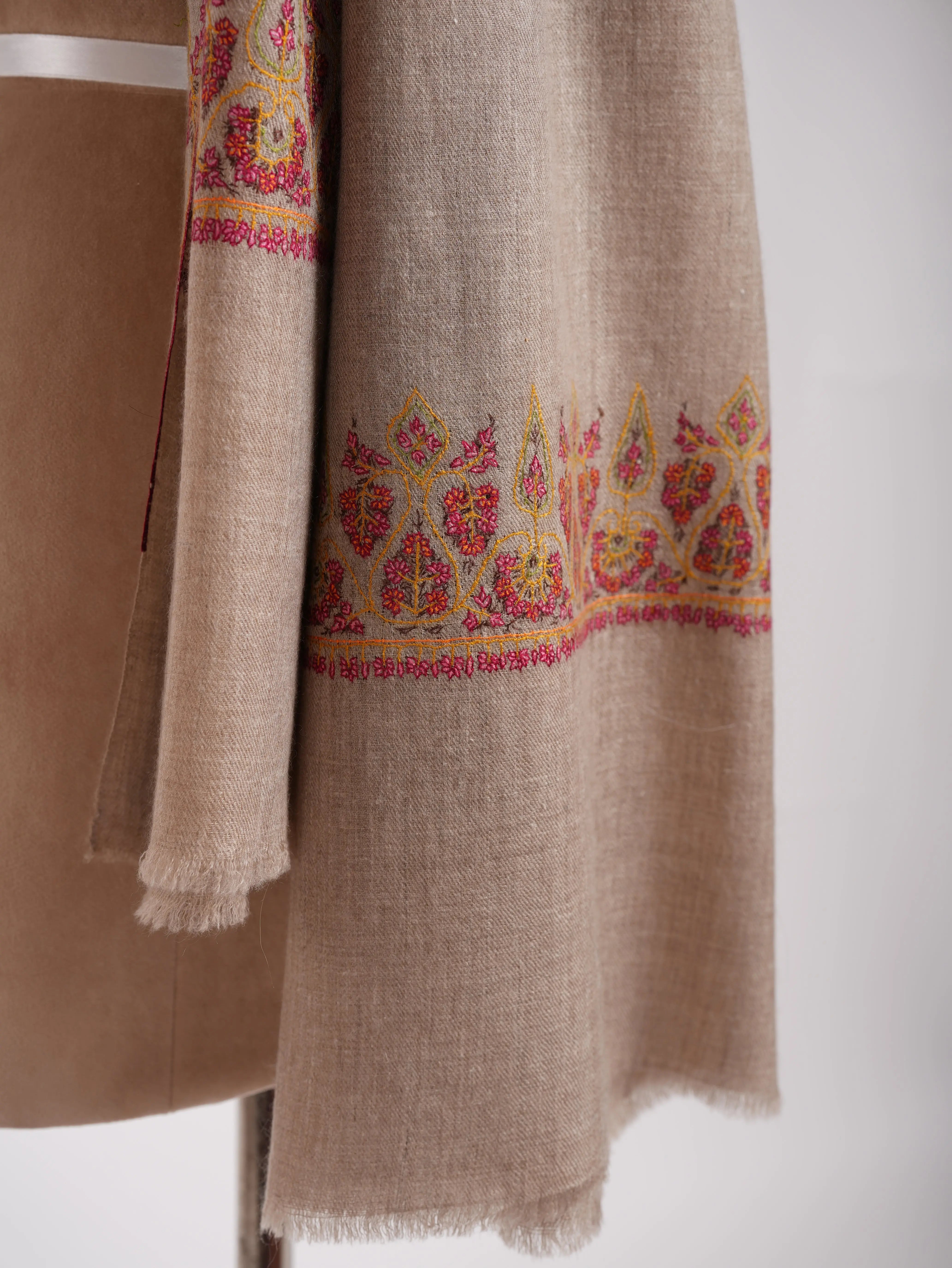 Natural Grey Handcrafted Cashmere Stole Shahkaar