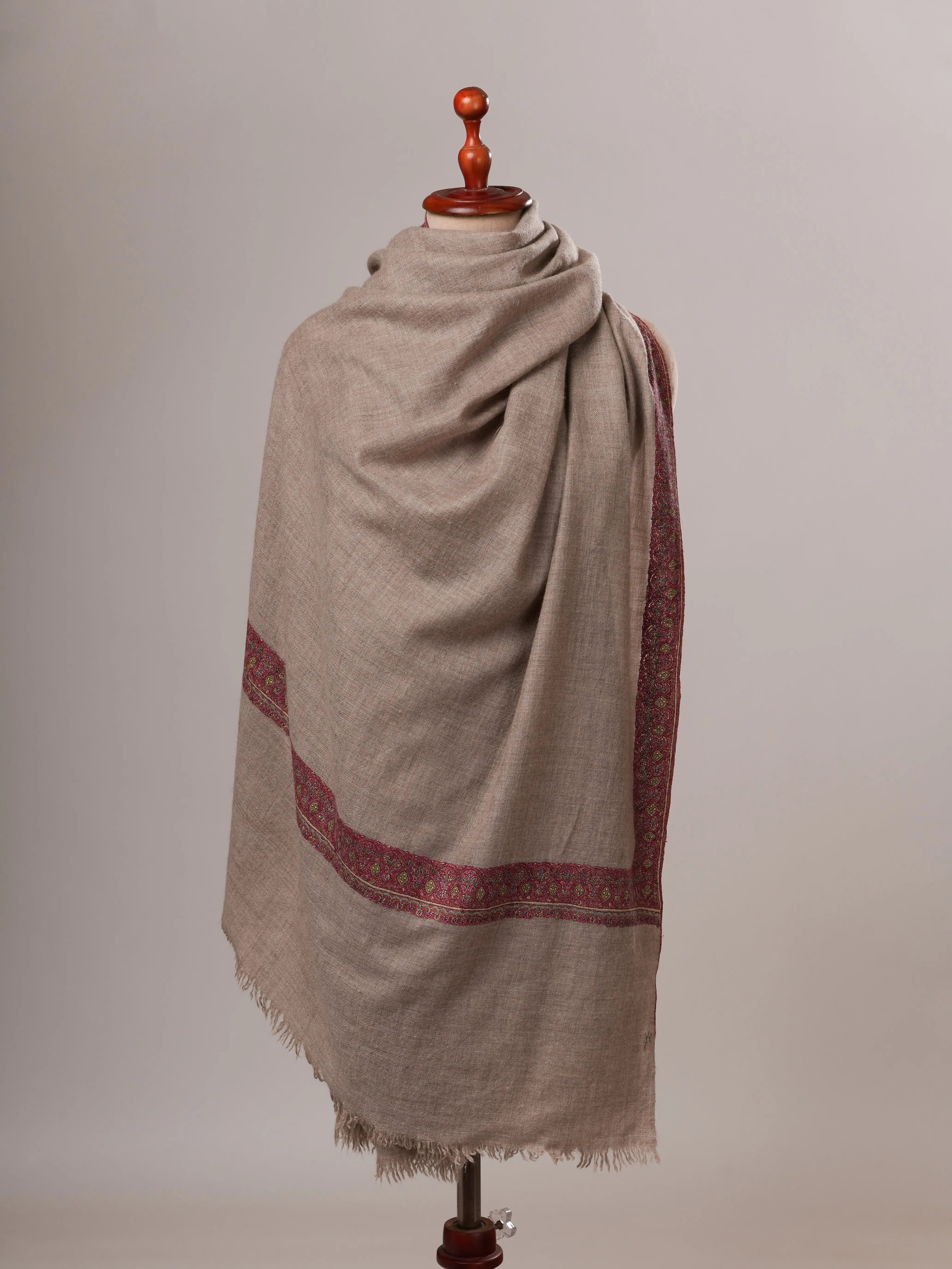 Natural Grey Handspun Neem Daur Soft Pashmina Shawl Shahkaar