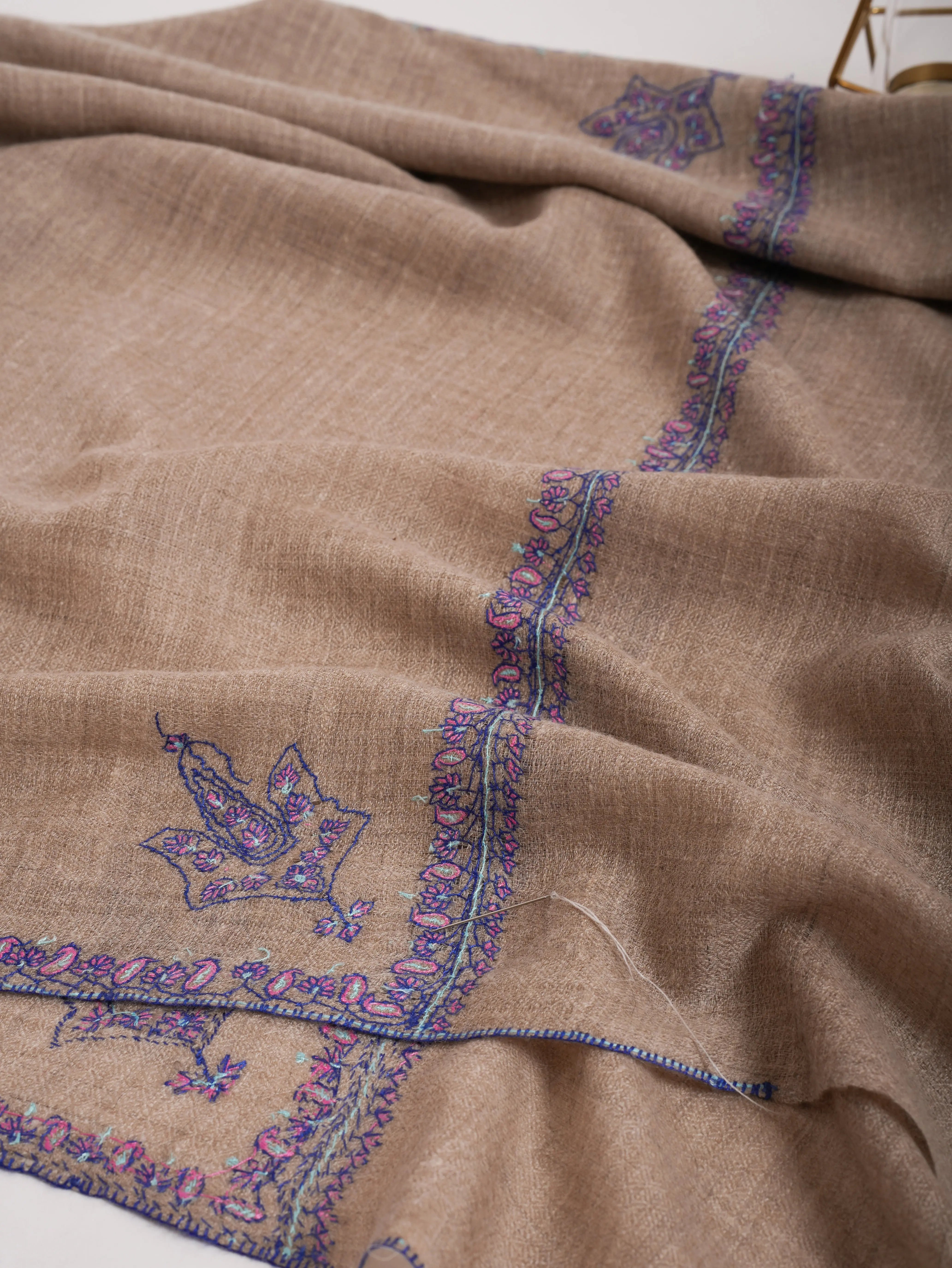 Natural Grey Hashia Embroidered Cashmere Pashmina Stole Shahkaar