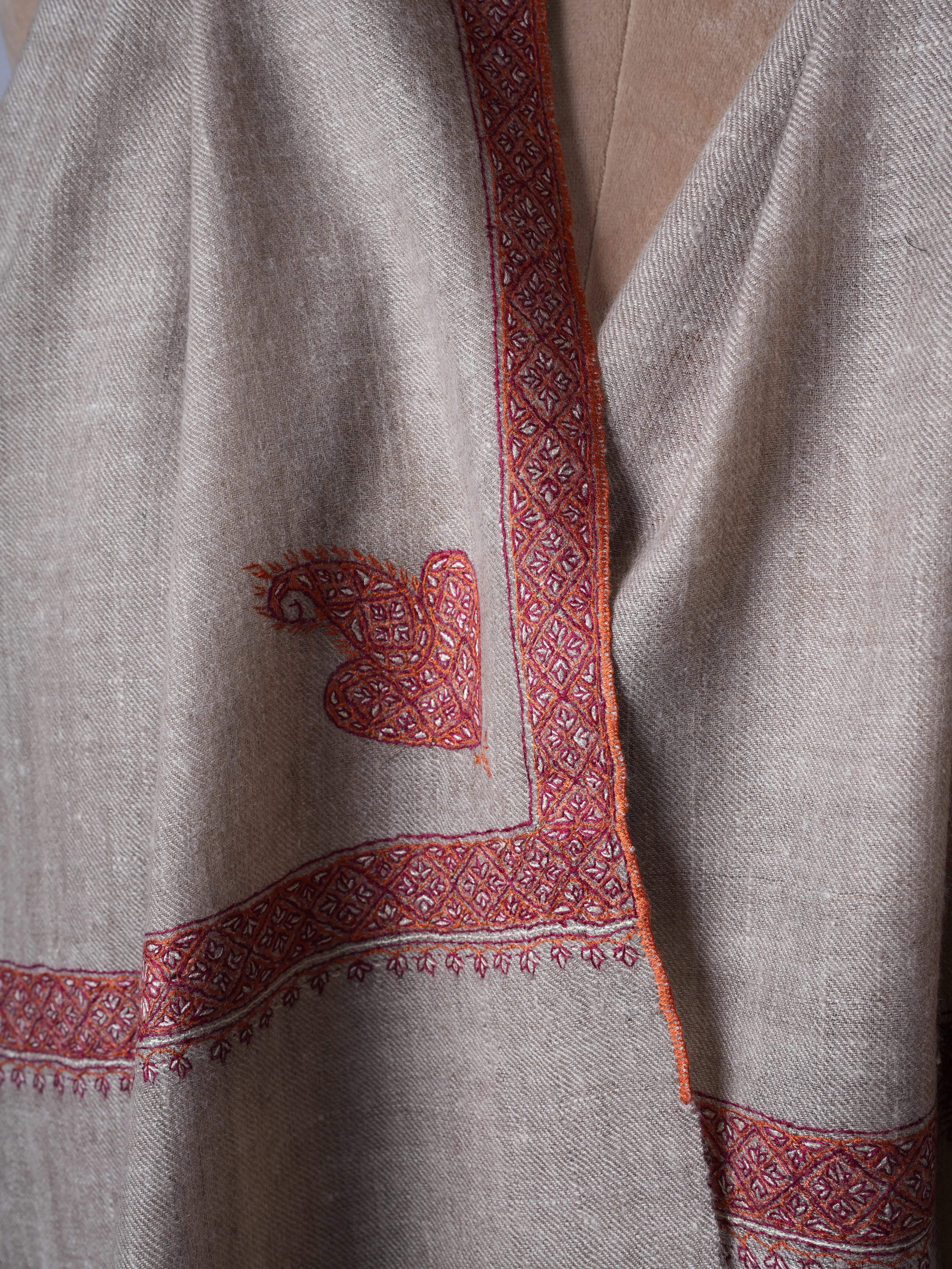 Natural Grey Hashia Embroidered Pure Cashmere Scarf – Handcrafted in Kashmir Shahkaar