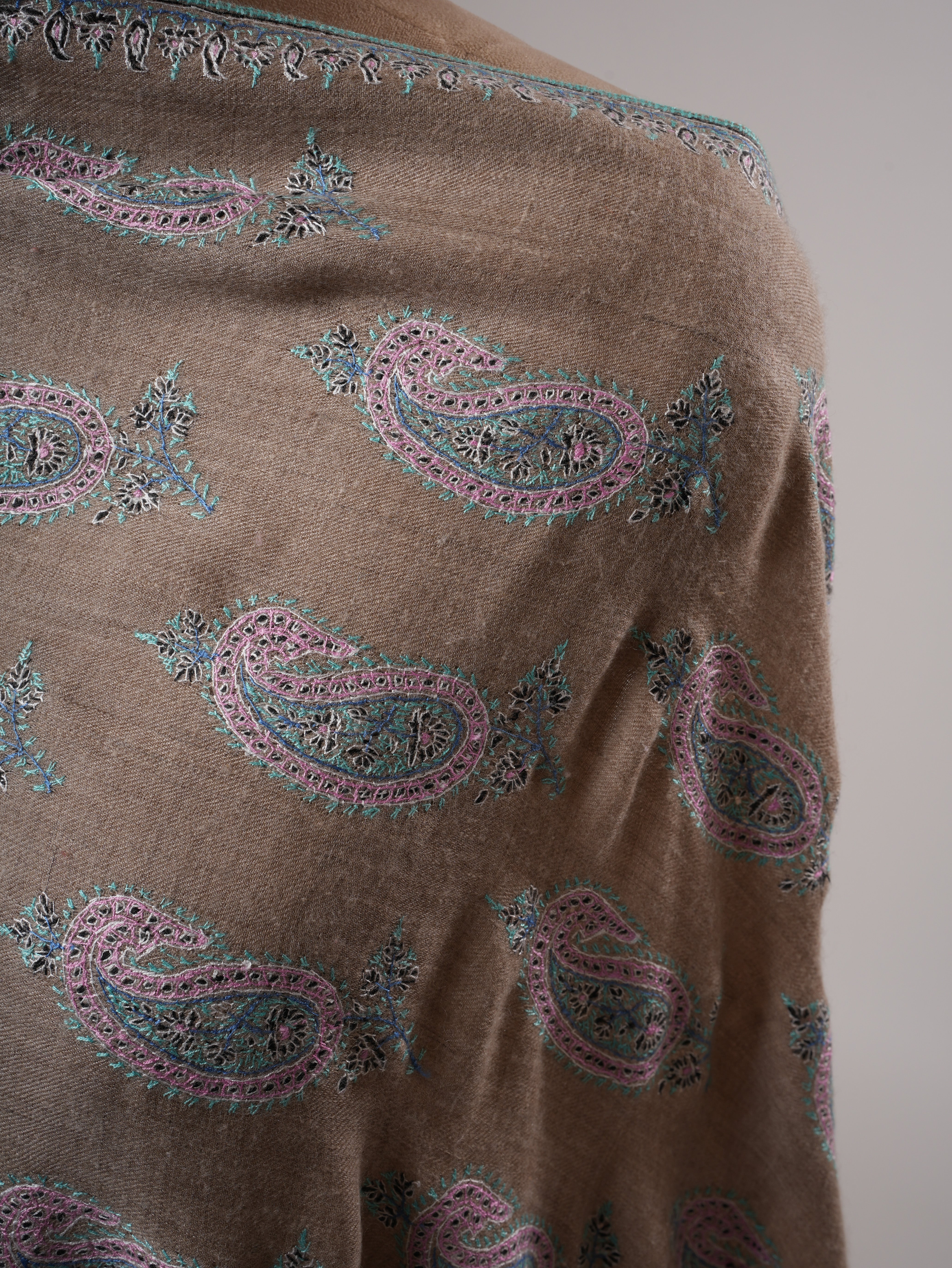 Natural Grey Kashmiri Pashmina Shawl with All Over Paisley Sozni Embroidery Shahkaar