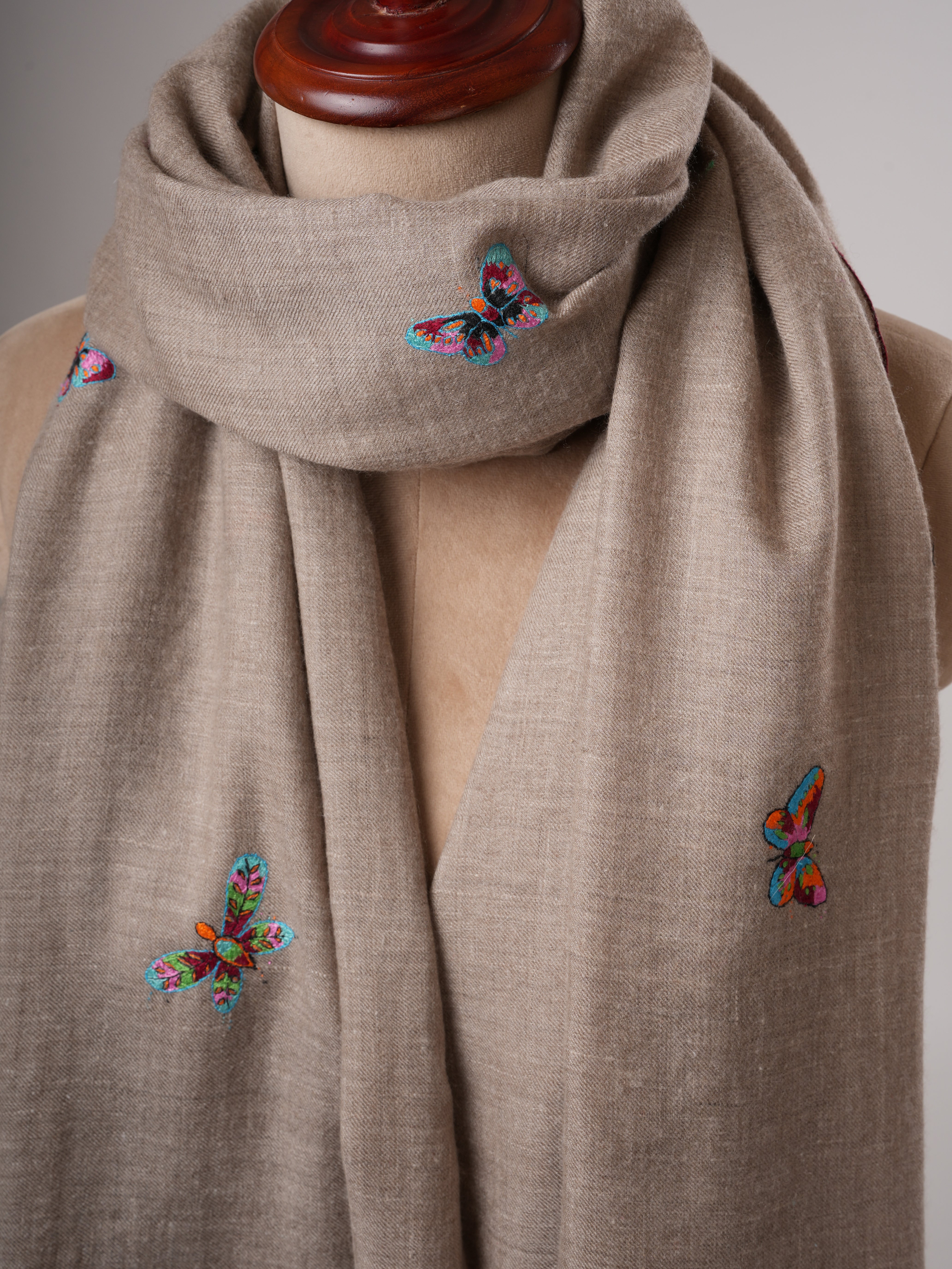 Natural Grey Kashmiri Pashmina Shawl with Deer Sparrow Butterfly Motifs Shahkaar