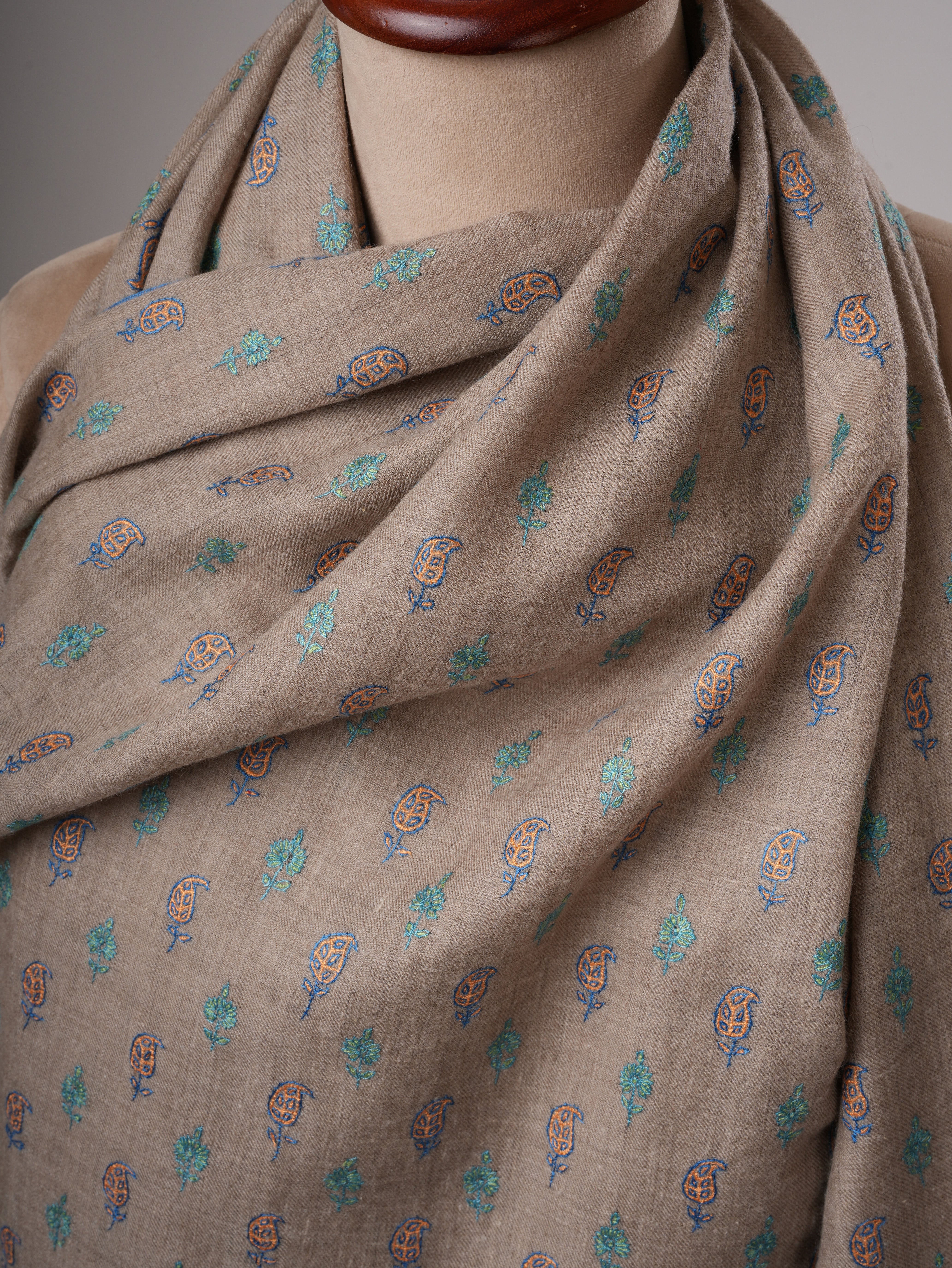 Natural Grey Kashmiri Pashmina Shawl with Paisley Floral Hand Embroidery Shahkaar