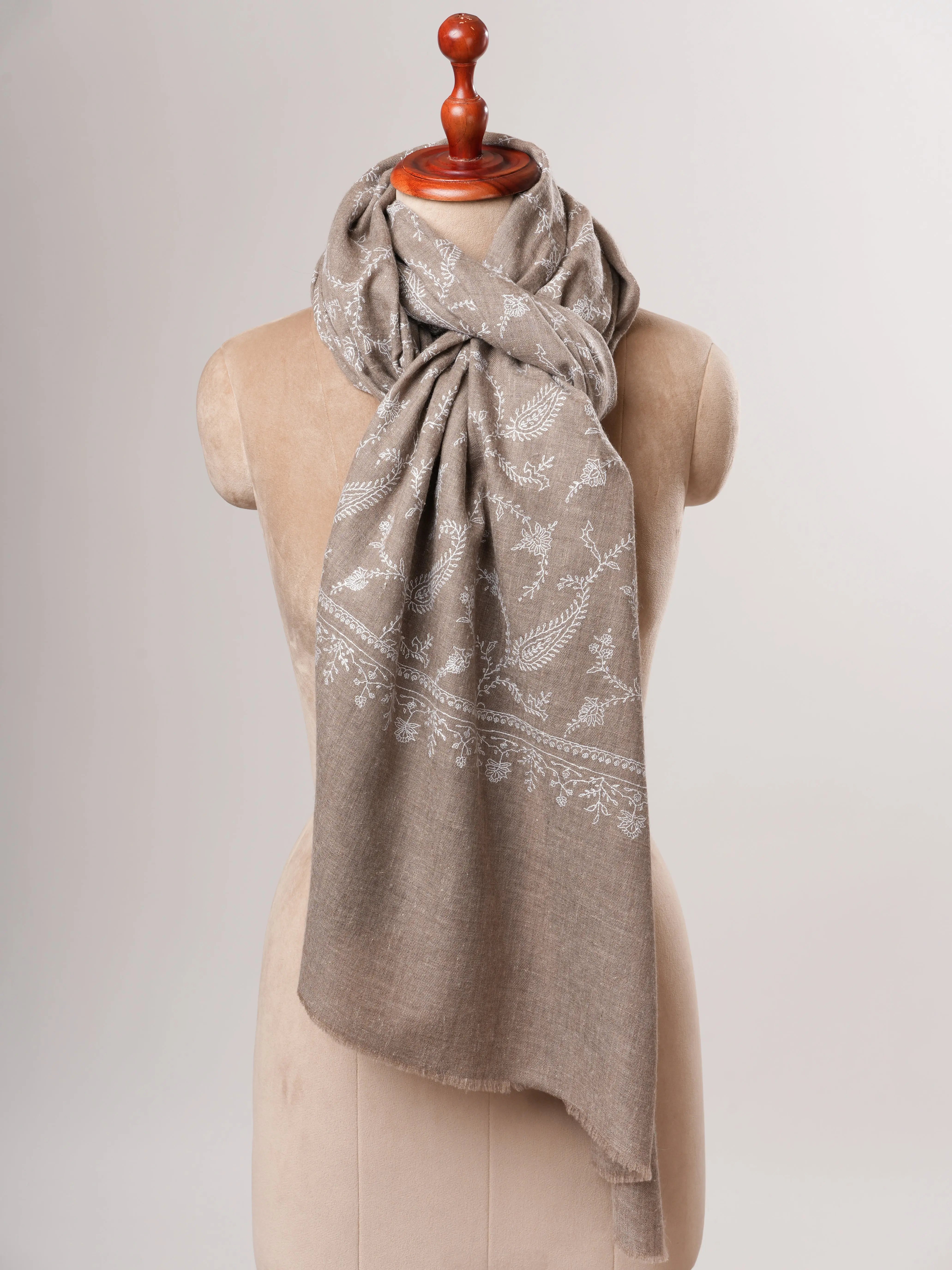 Natural Grey Kashmiri Pashmina Shawl with White Sozni Embroidery - Shahkaar