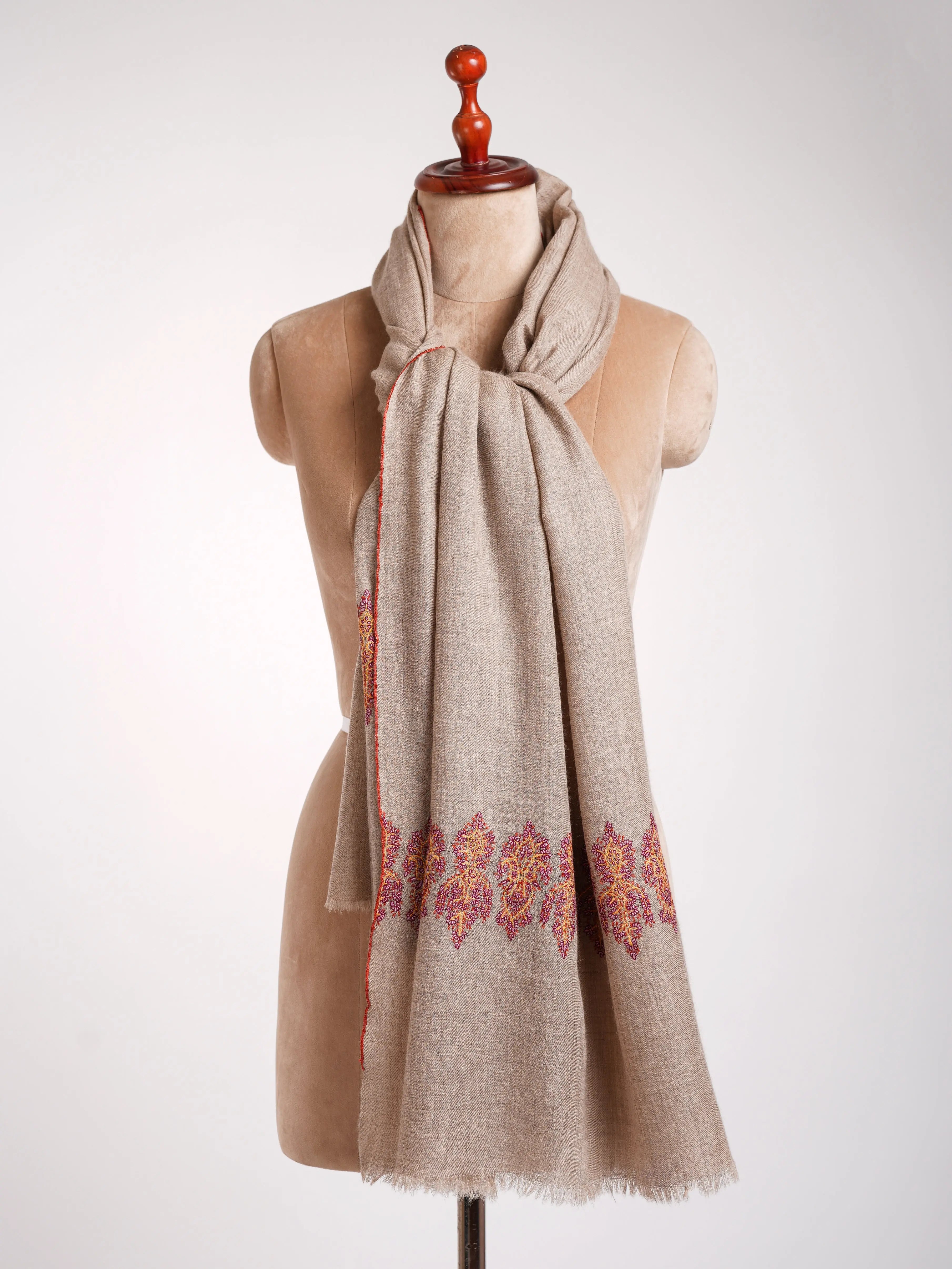 Natural Grey Palla Embroidered Kashmiri Cashmere Stole Shahkaar
