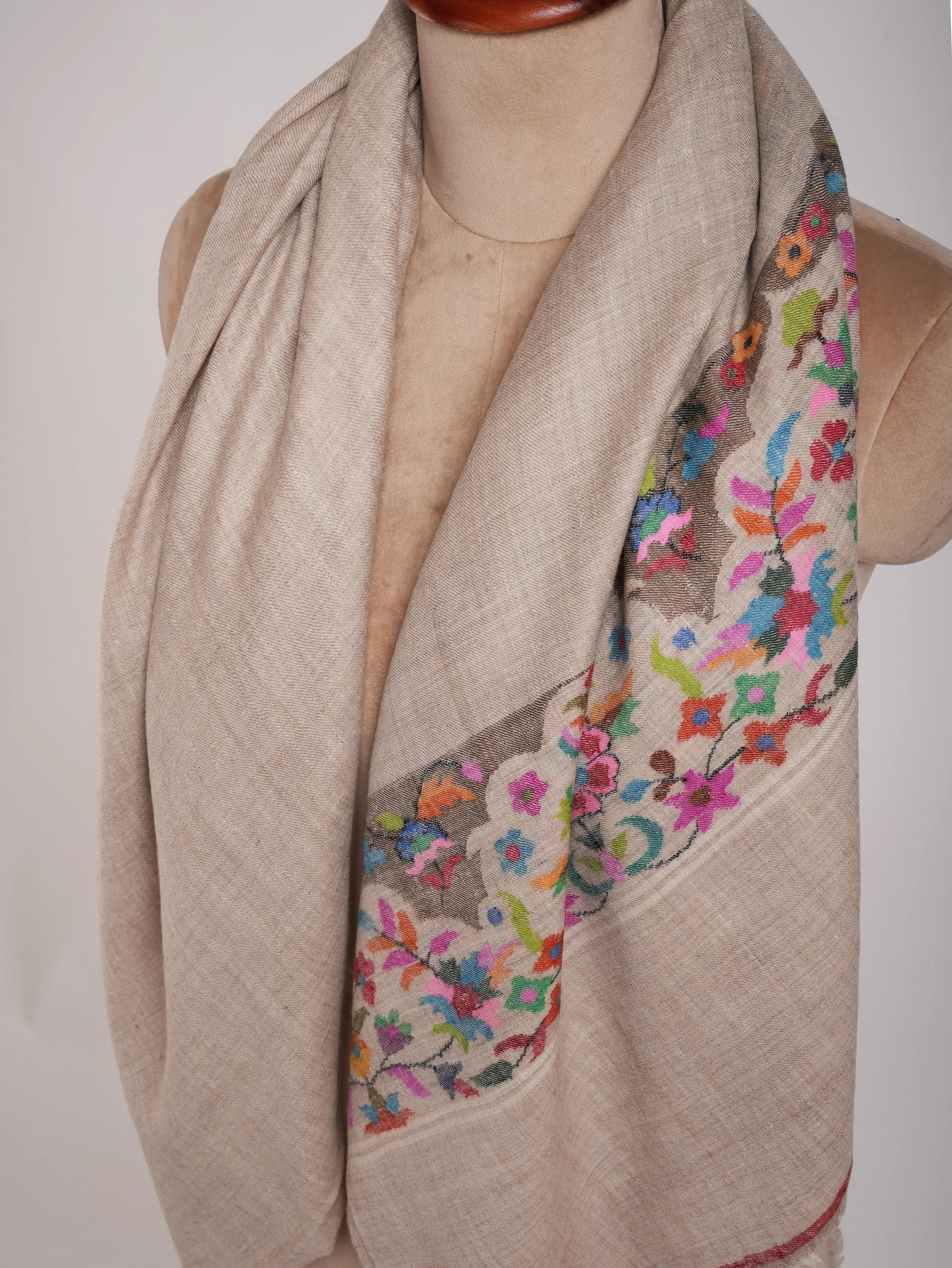Natural Grey Palla Kani Kashmiri Pashmina Shawls Shahkaar