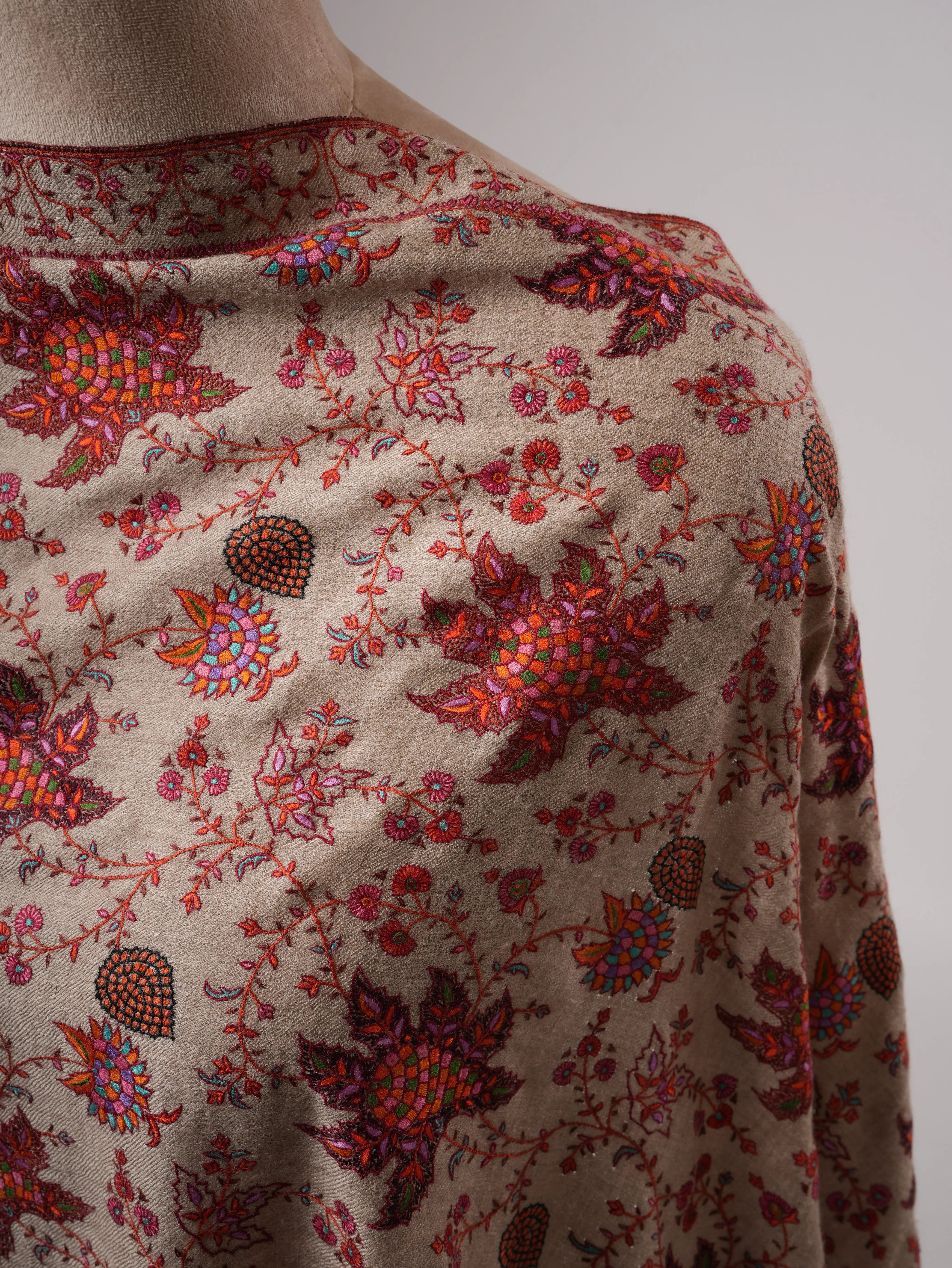 Natural Grey Pashmina Shawl with Fine Hand-Embroidered Chinar Motif Shahkaar
