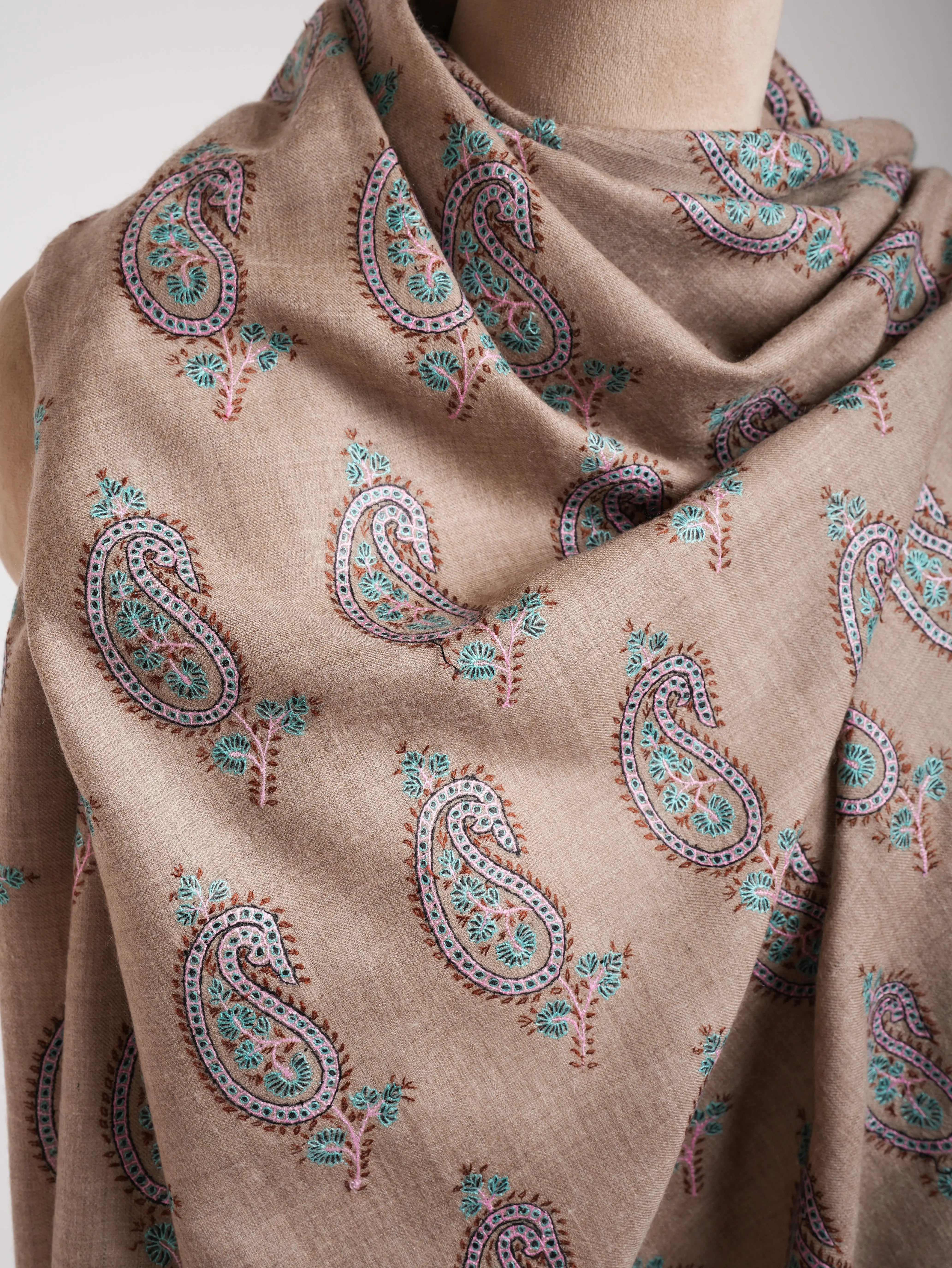 Natural Grey Pashmina Shawl with Paisley Embroidery Shahkaar
