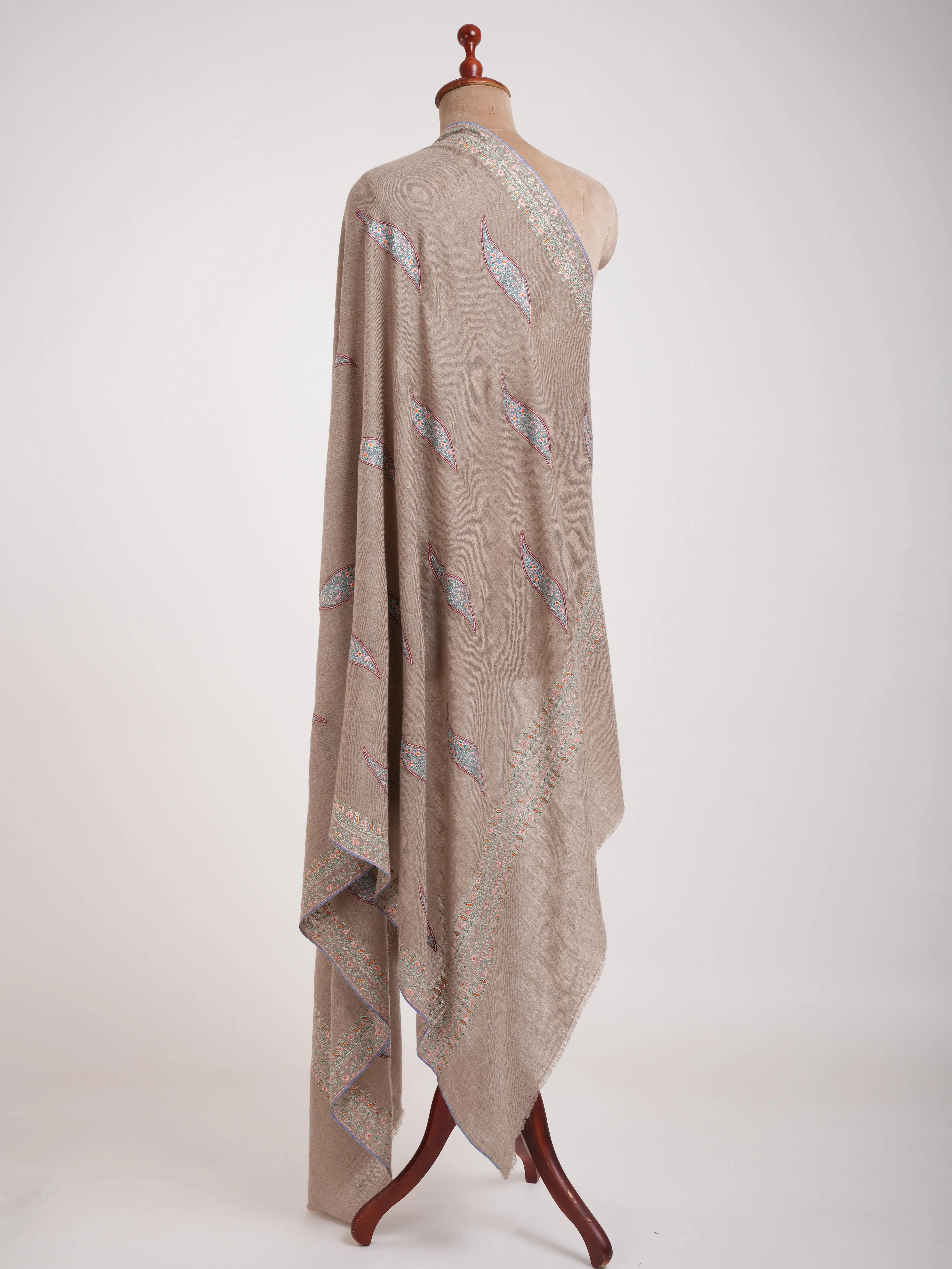 Natural Grey Sozni Embroidered Kashmiri Pashmina Shawl Shahkaar