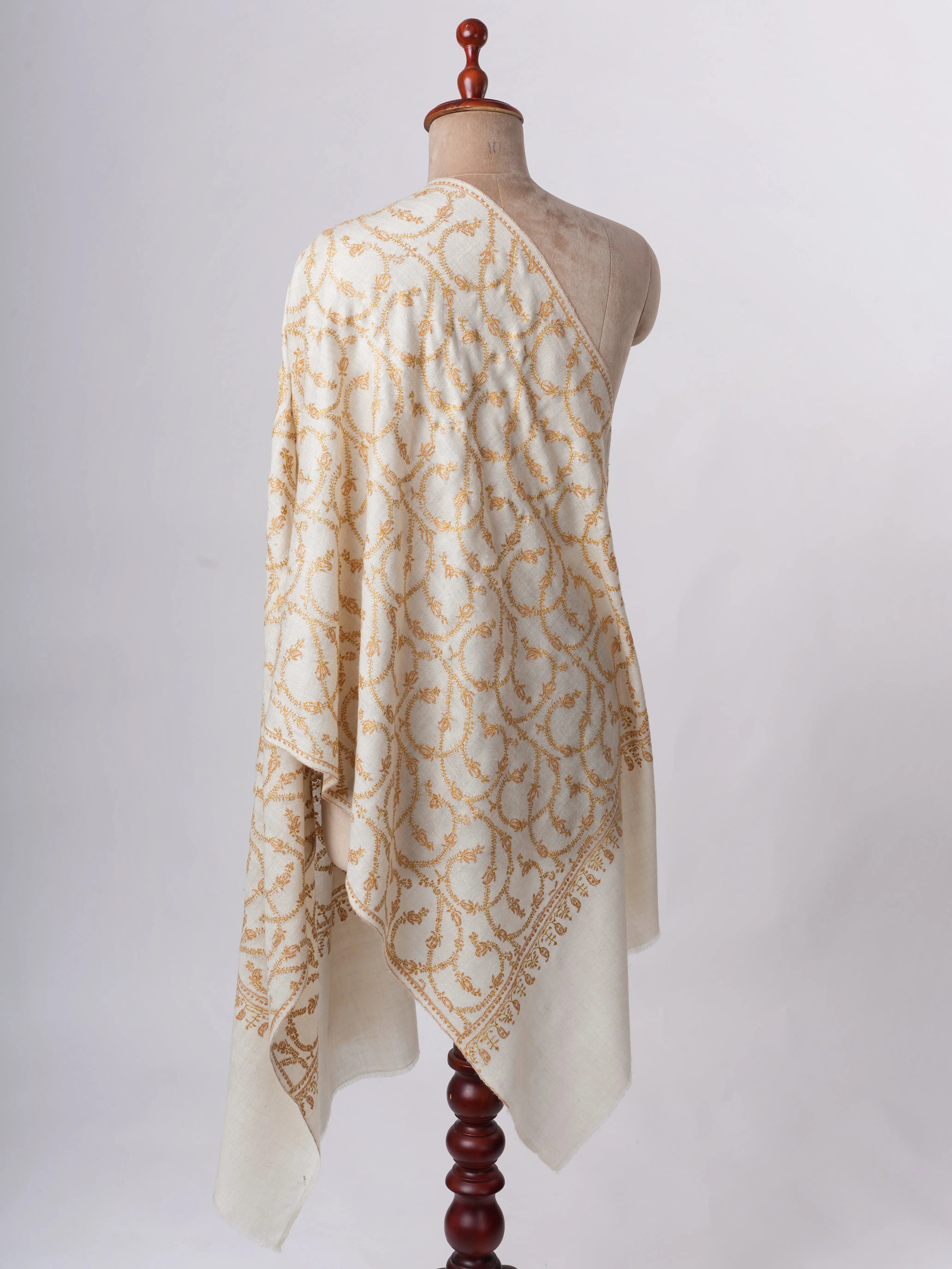 Natural Ivory Baby Soft Cashmere Scarf – Handmade Slow Fashion Luxury Shahkaar