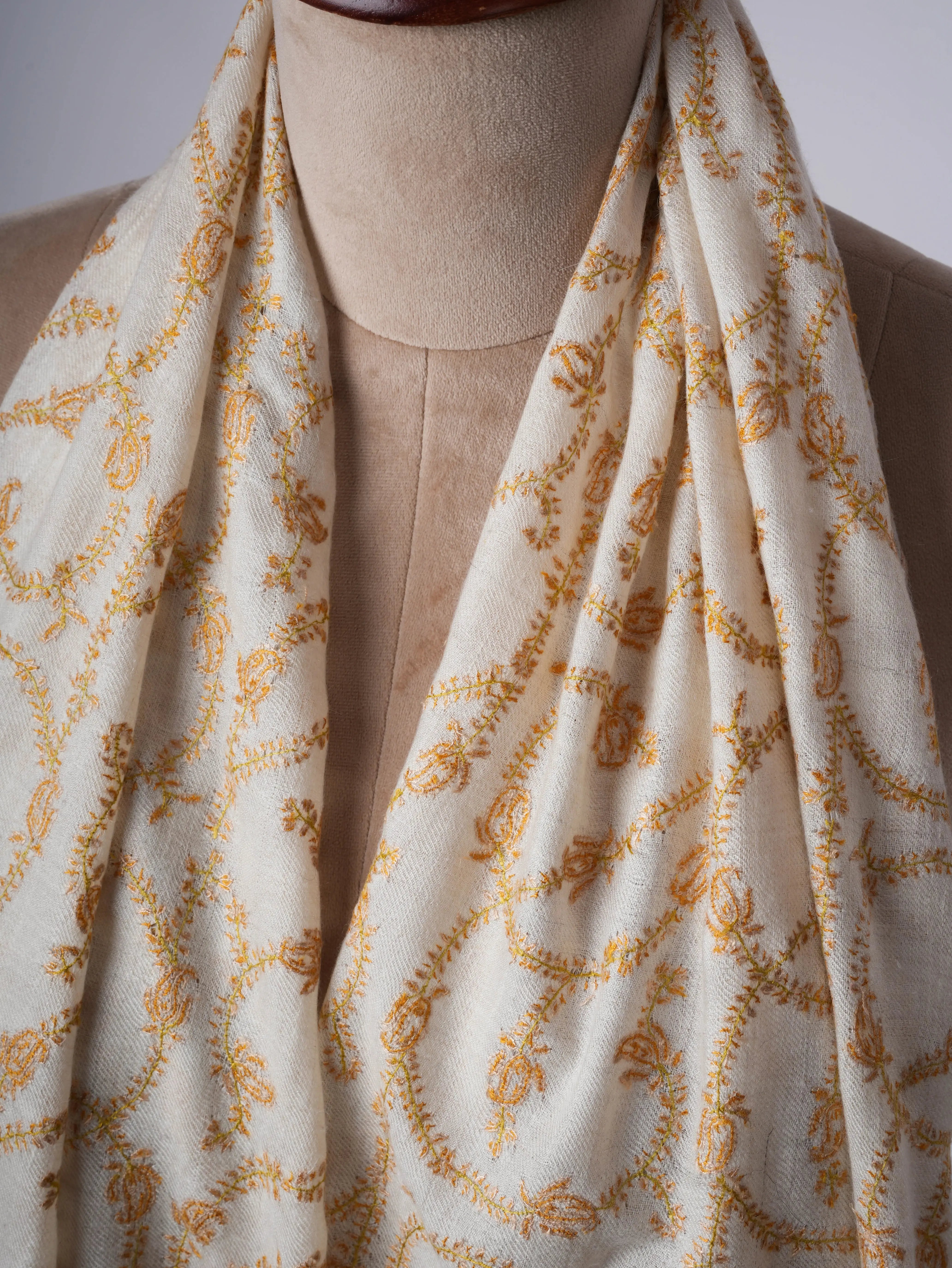 Natural Ivory Baby Soft Cashmere Scarf – Handmade Slow Fashion Luxury Shahkaar