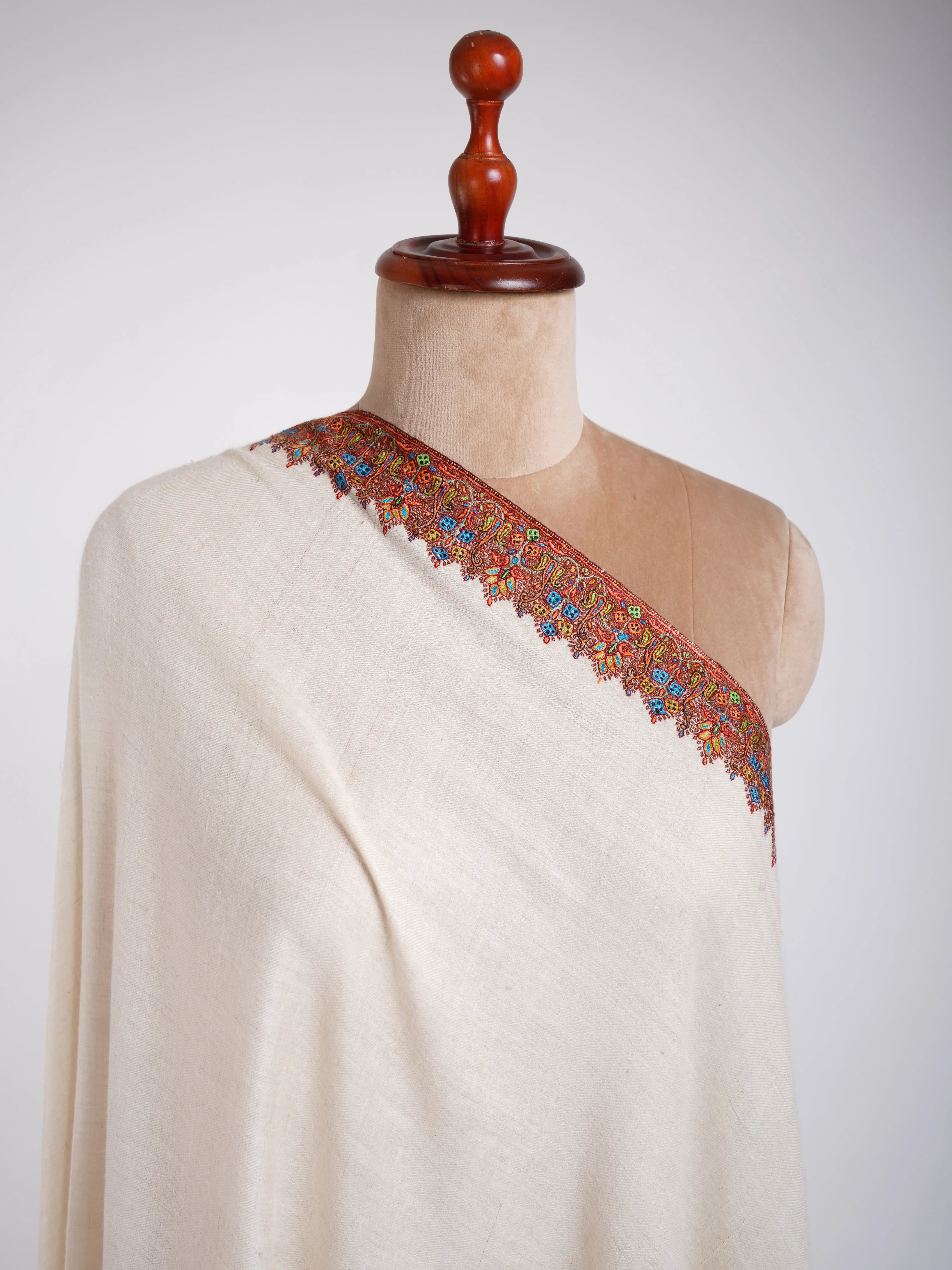 Natural White Waves Royal Pashmina Shahkaar