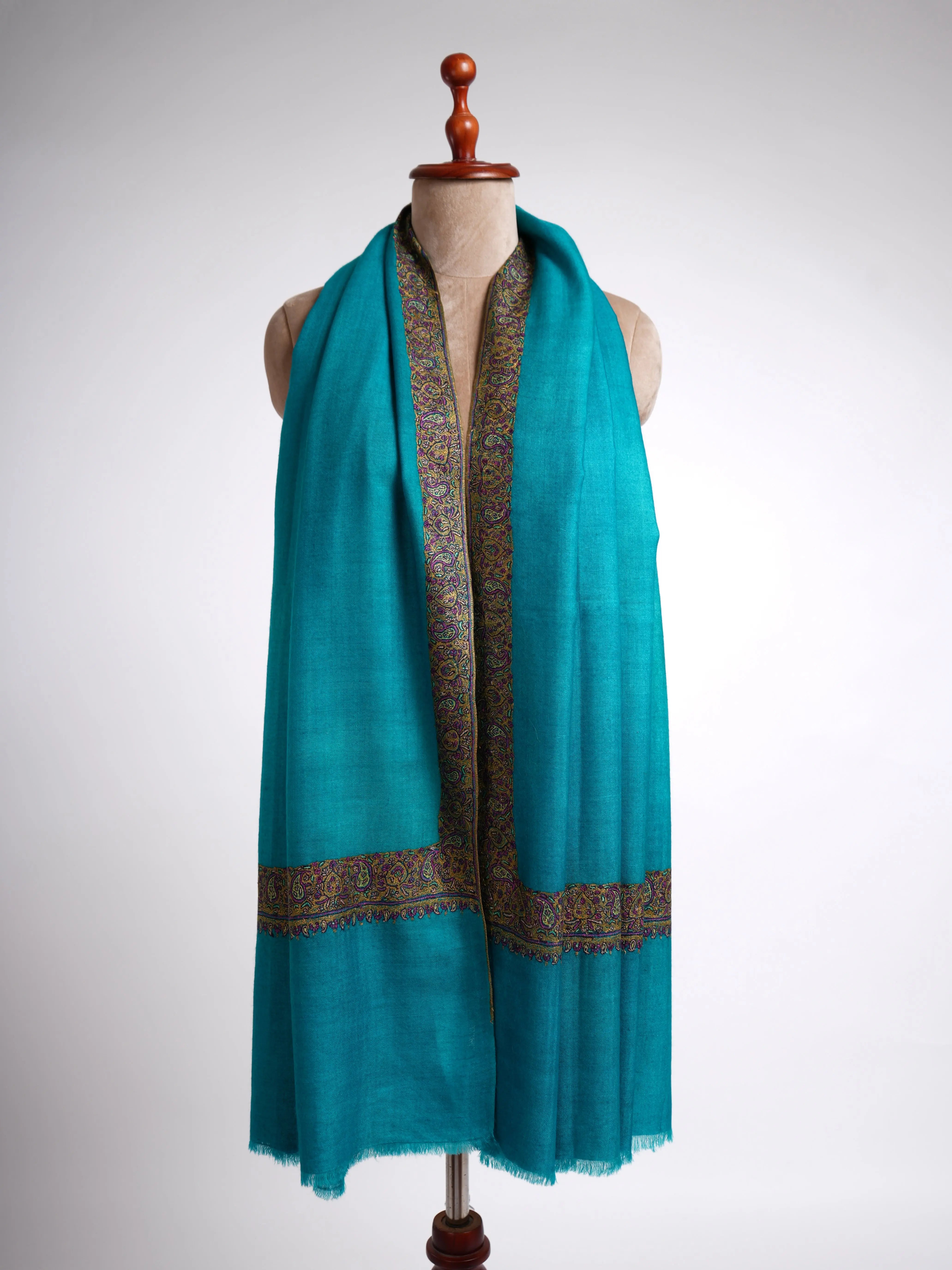 Neem Daur Sozni Work Kashmiri Pashmina Shawl Shahkaar