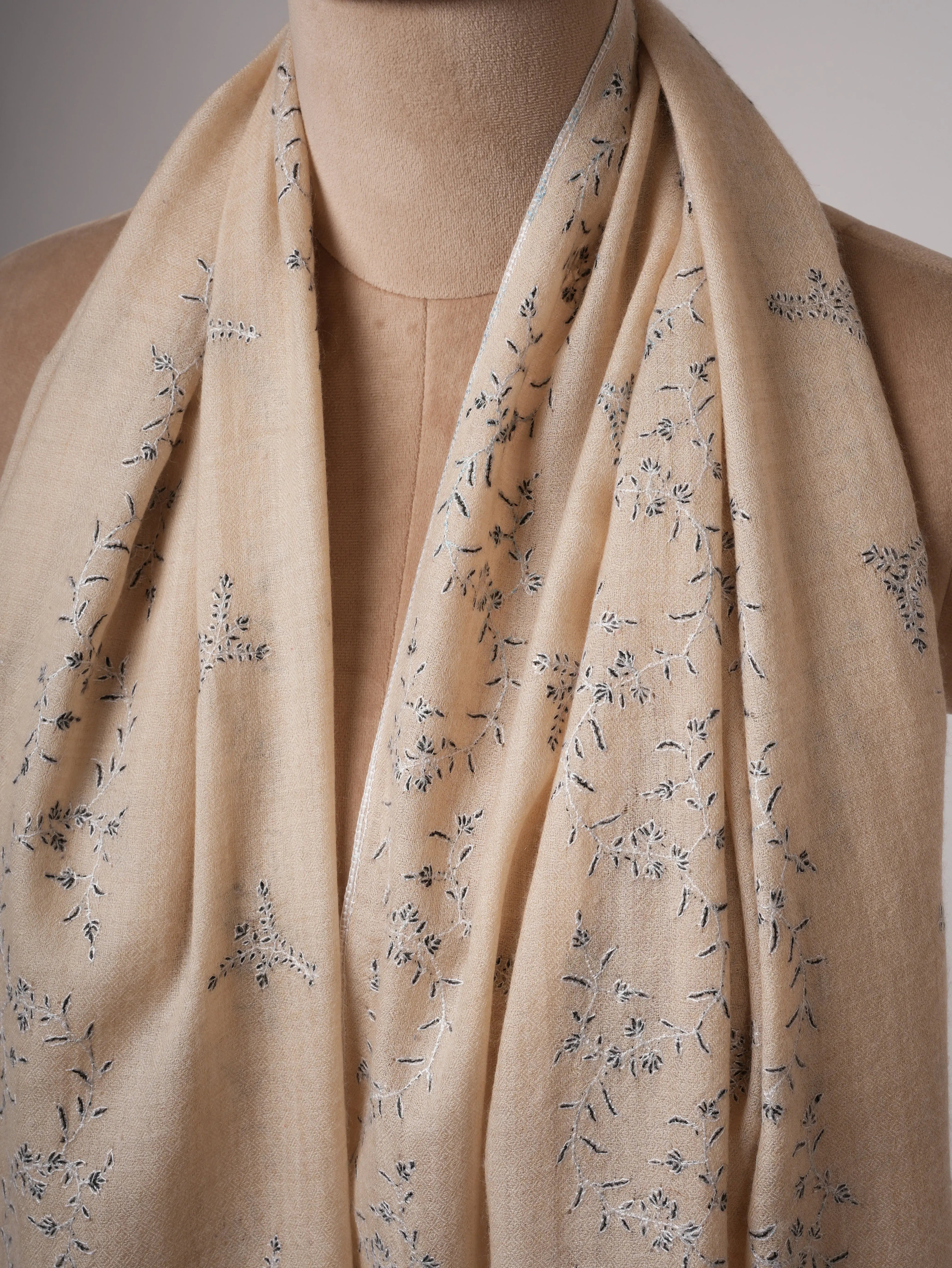 Off-White Cashmere Scarf with Black & White Hand Embroidery – Soft and Elegant Shahkaar