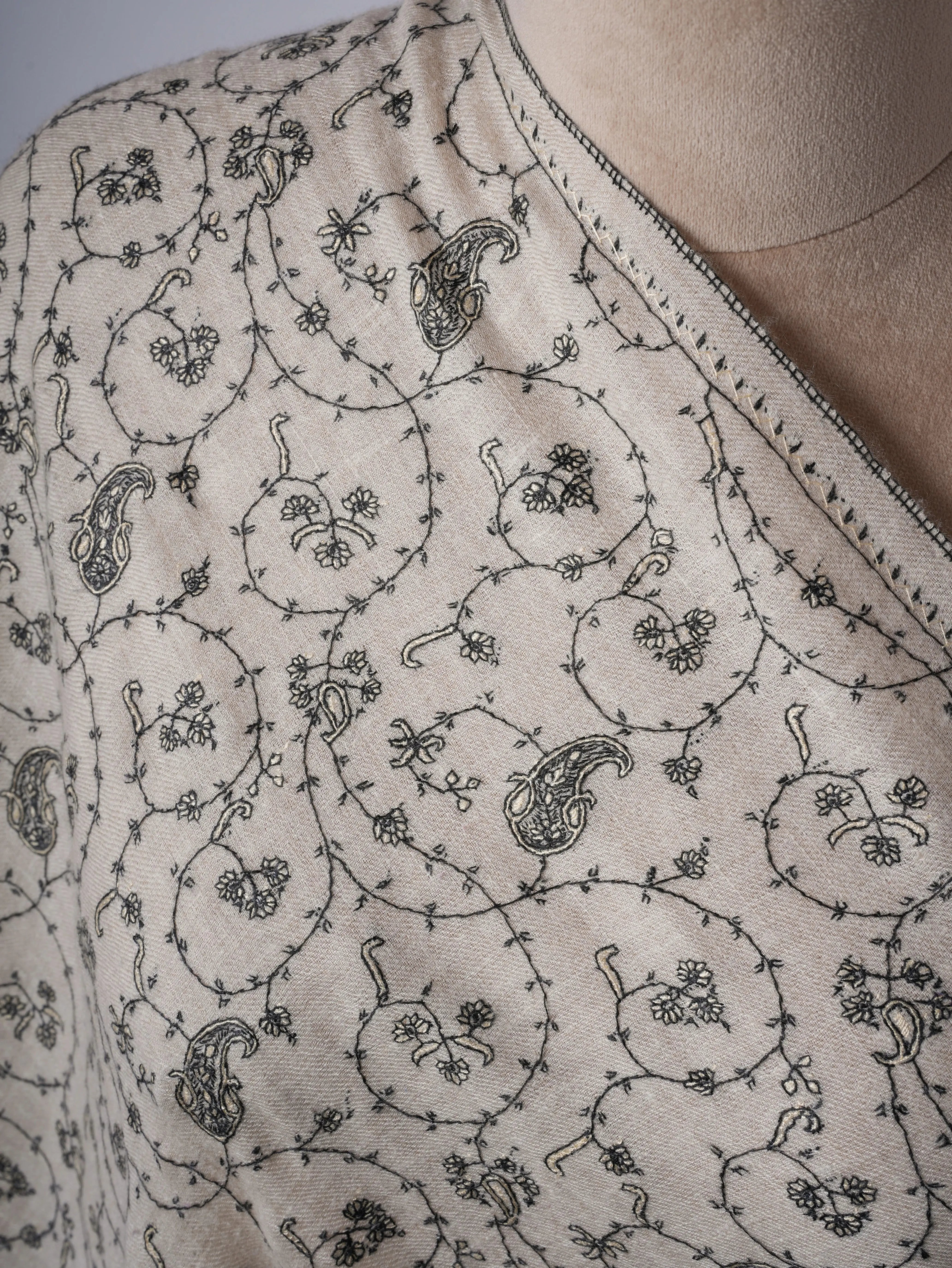 Off White Cashmere Scarf with Sozni Jaali Hand Embroidery Shahkaar