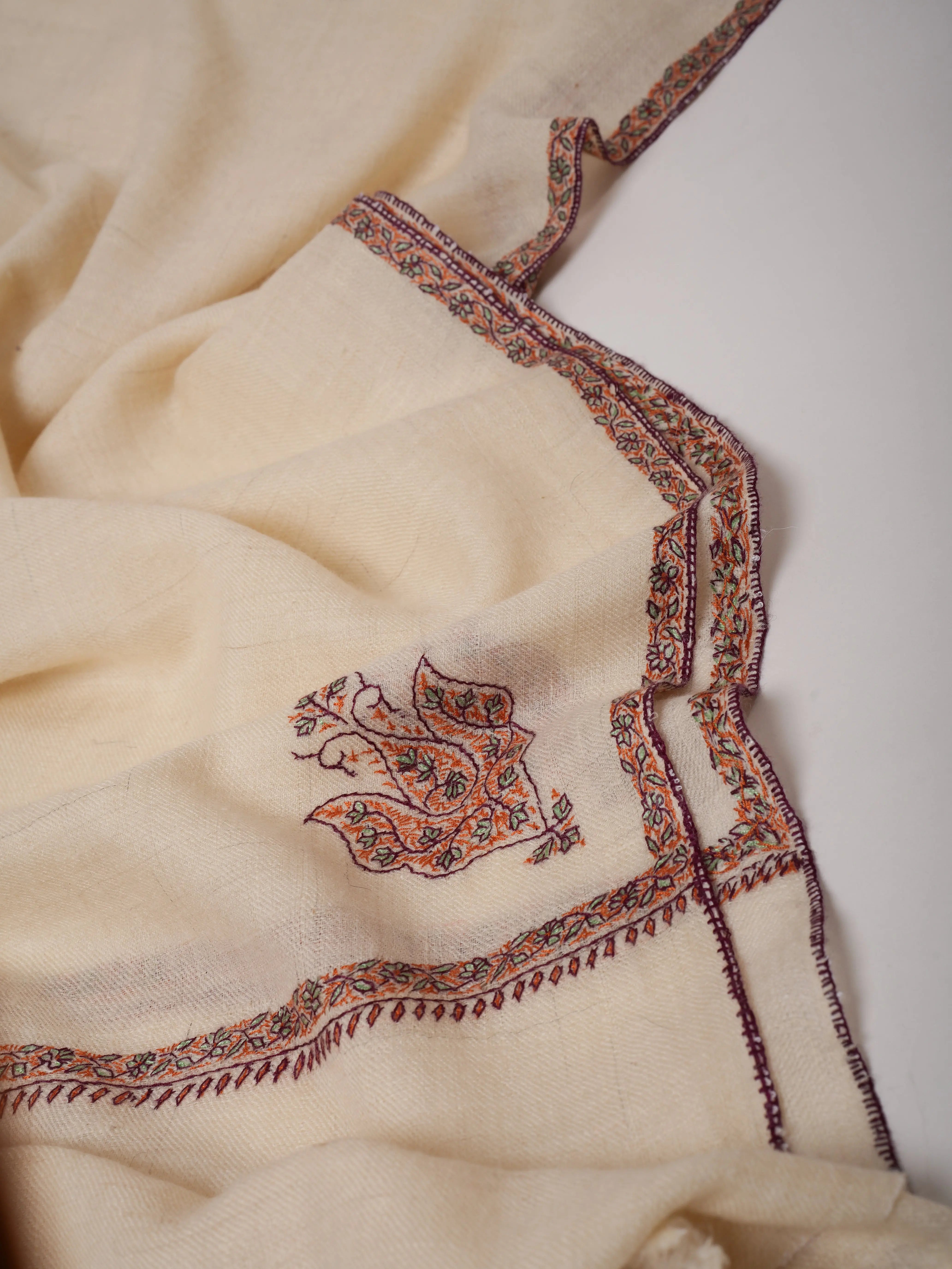 Off-White Oversized Baildar Embroidered Baby Soft Lightweight Kashmiri Shawl Shahkaar