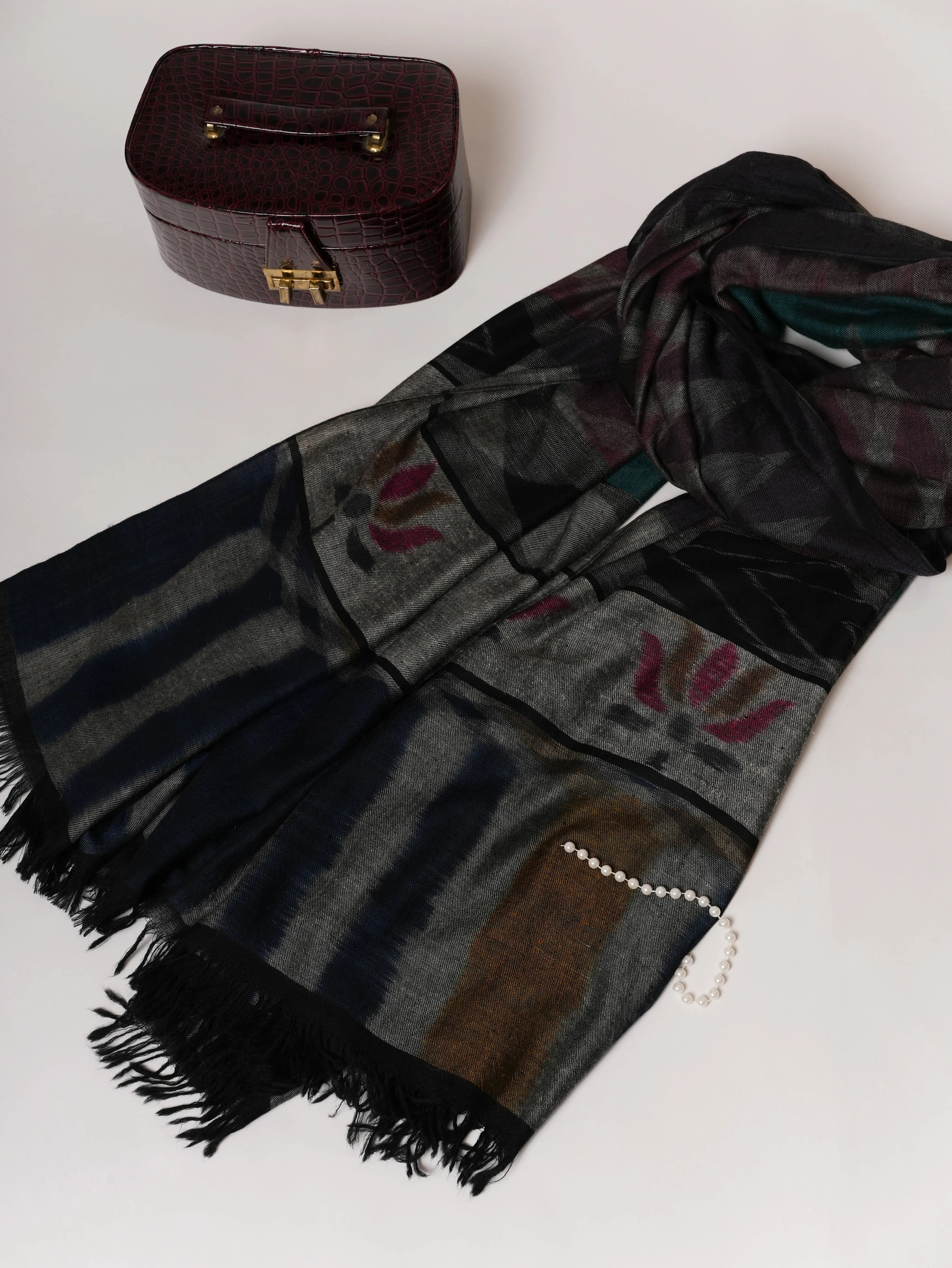 Oversized Black Ikat Handwoven Indian Pashmina Shawl Shahkaar