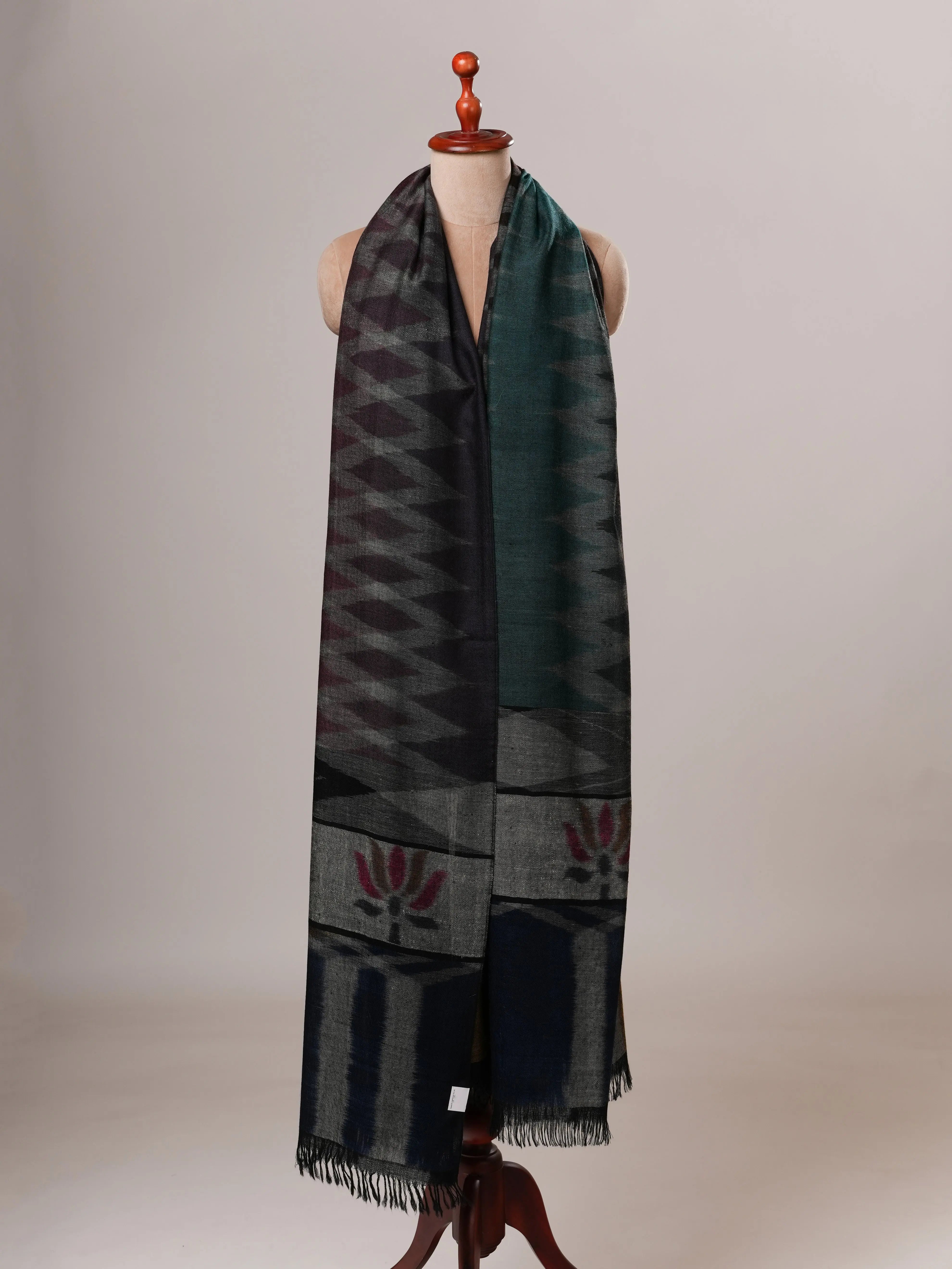 Oversized Black Ikat Handwoven Indian Pashmina Shawl Shahkaar