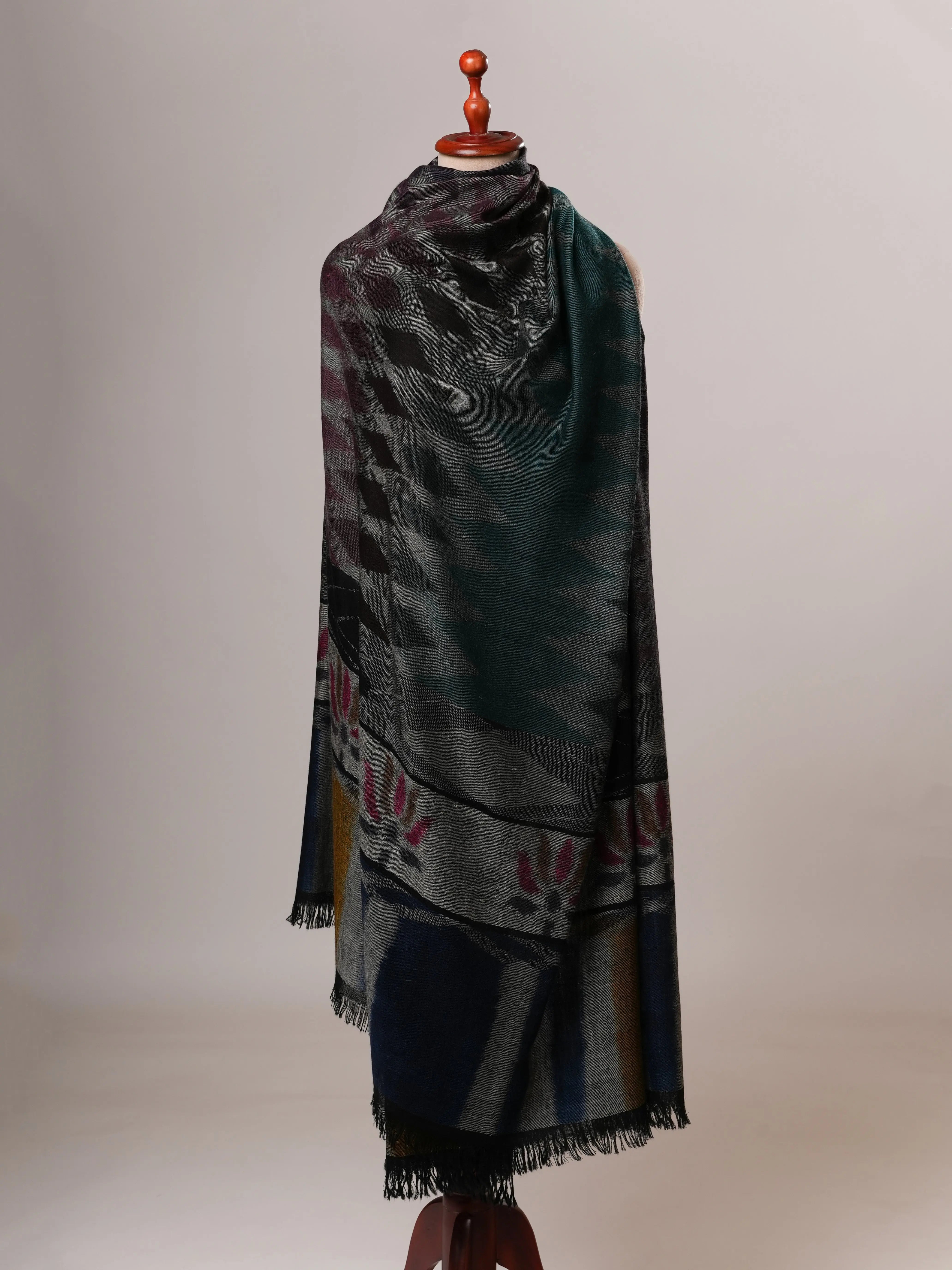 Oversized Black Ikat Handwoven Indian Pashmina Shawl Shahkaar