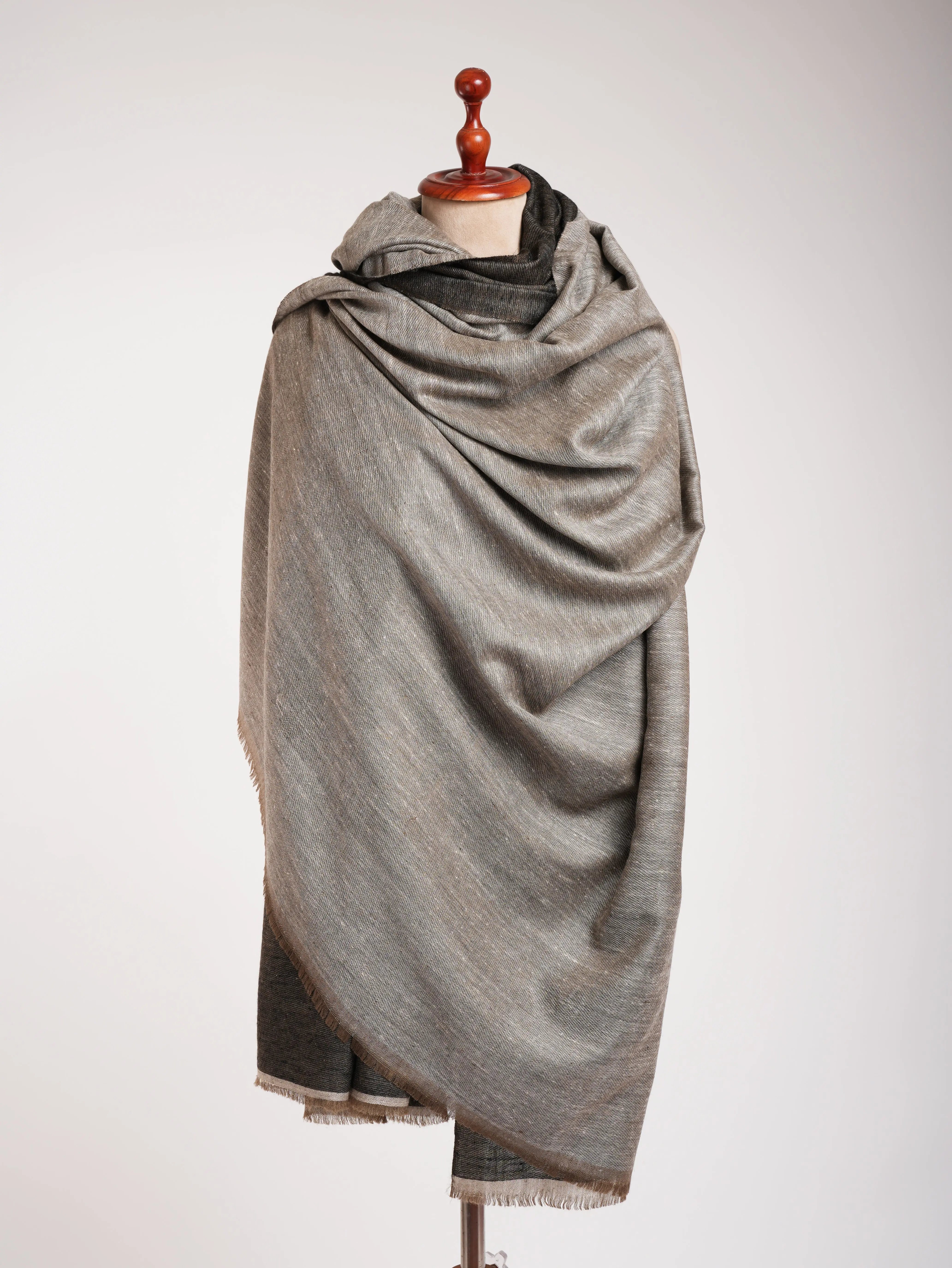 Oversized Black and Ivory Handwoven Dorukha Pashmina Shawl Shahkaar
