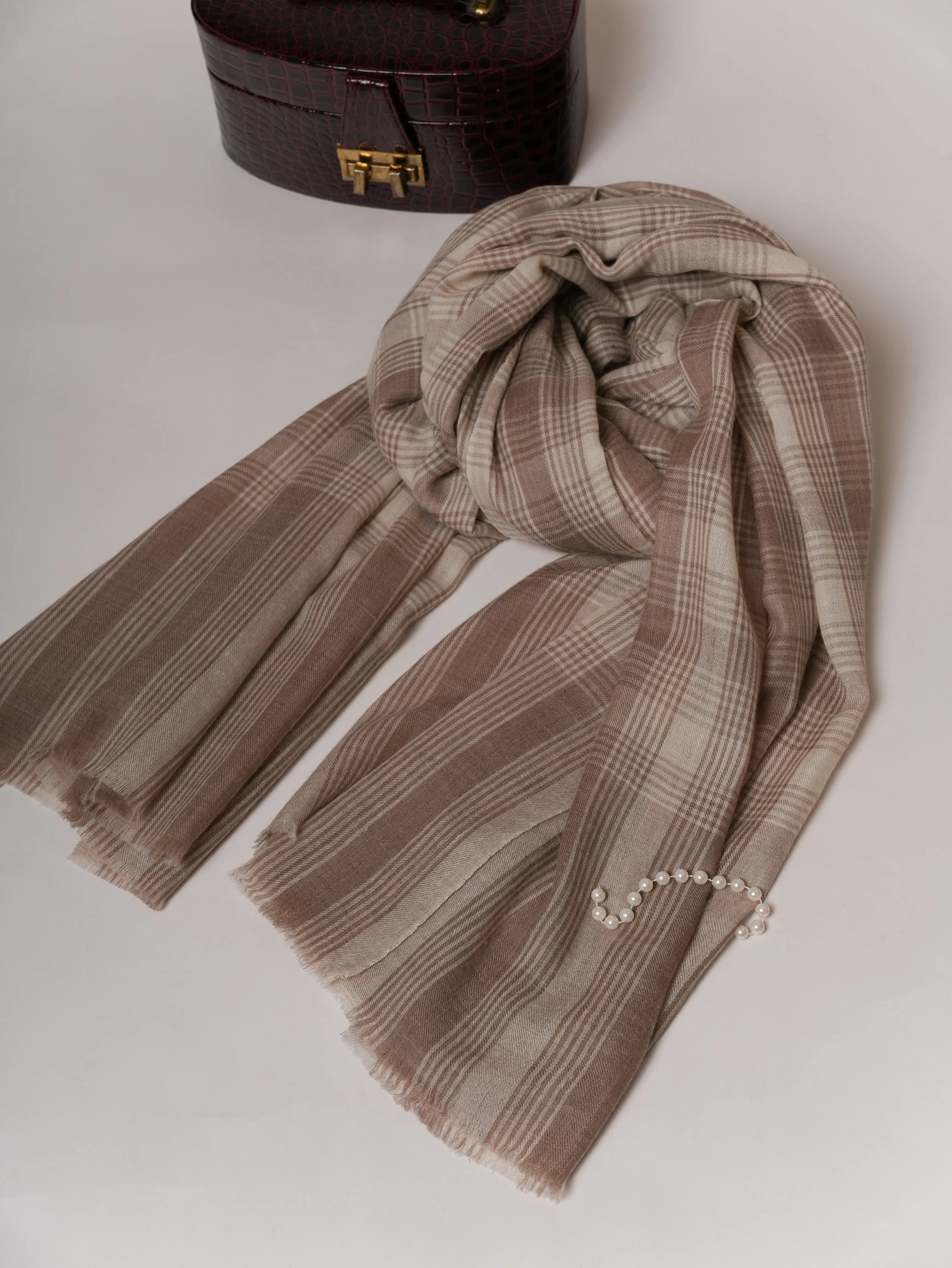 Oversized Featherlight Handwoven Lightweight Pashmina Shawl Shahkaar