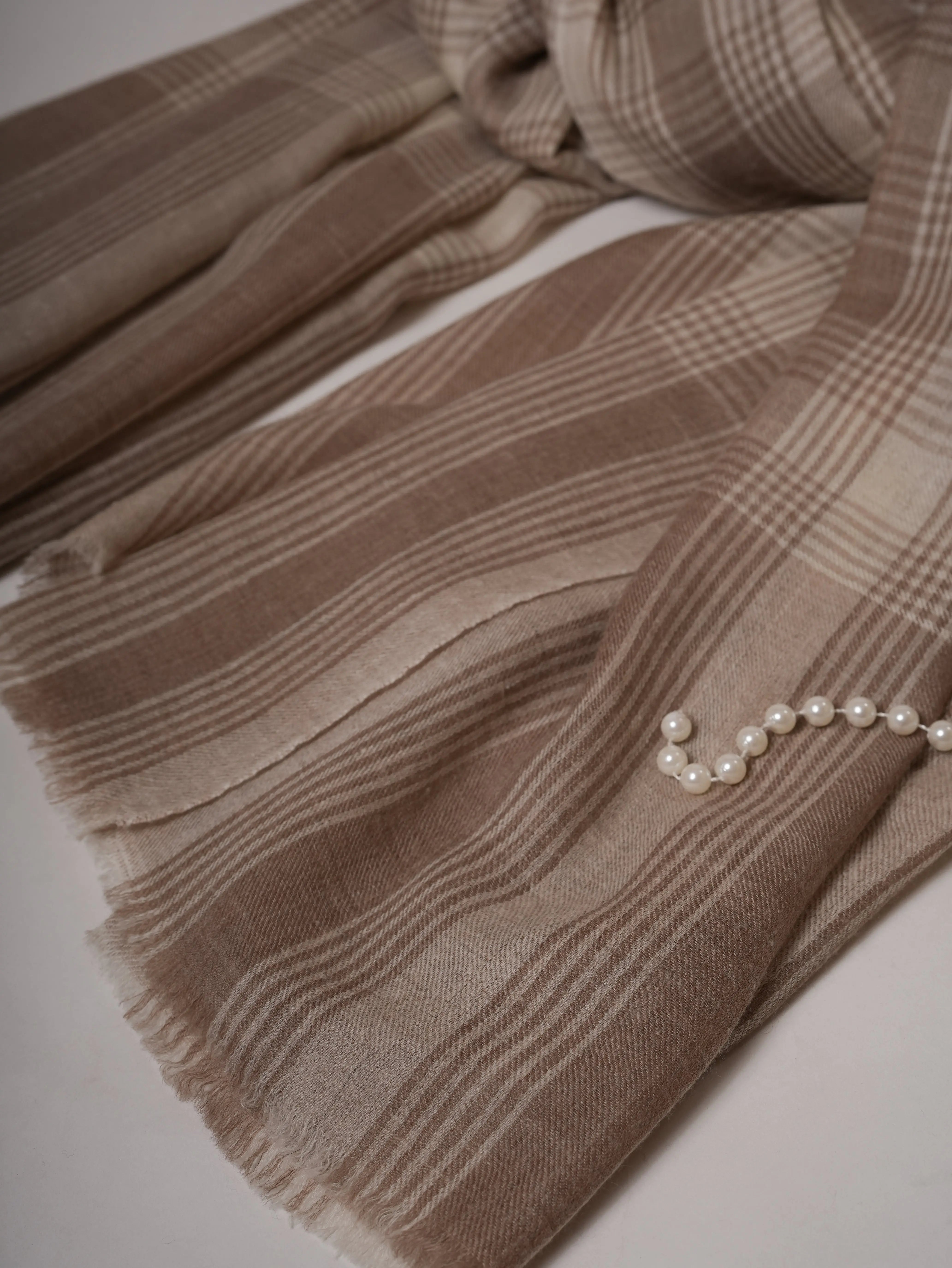 Oversized Featherlight Handwoven Lightweight Pashmina Shawl Shahkaar