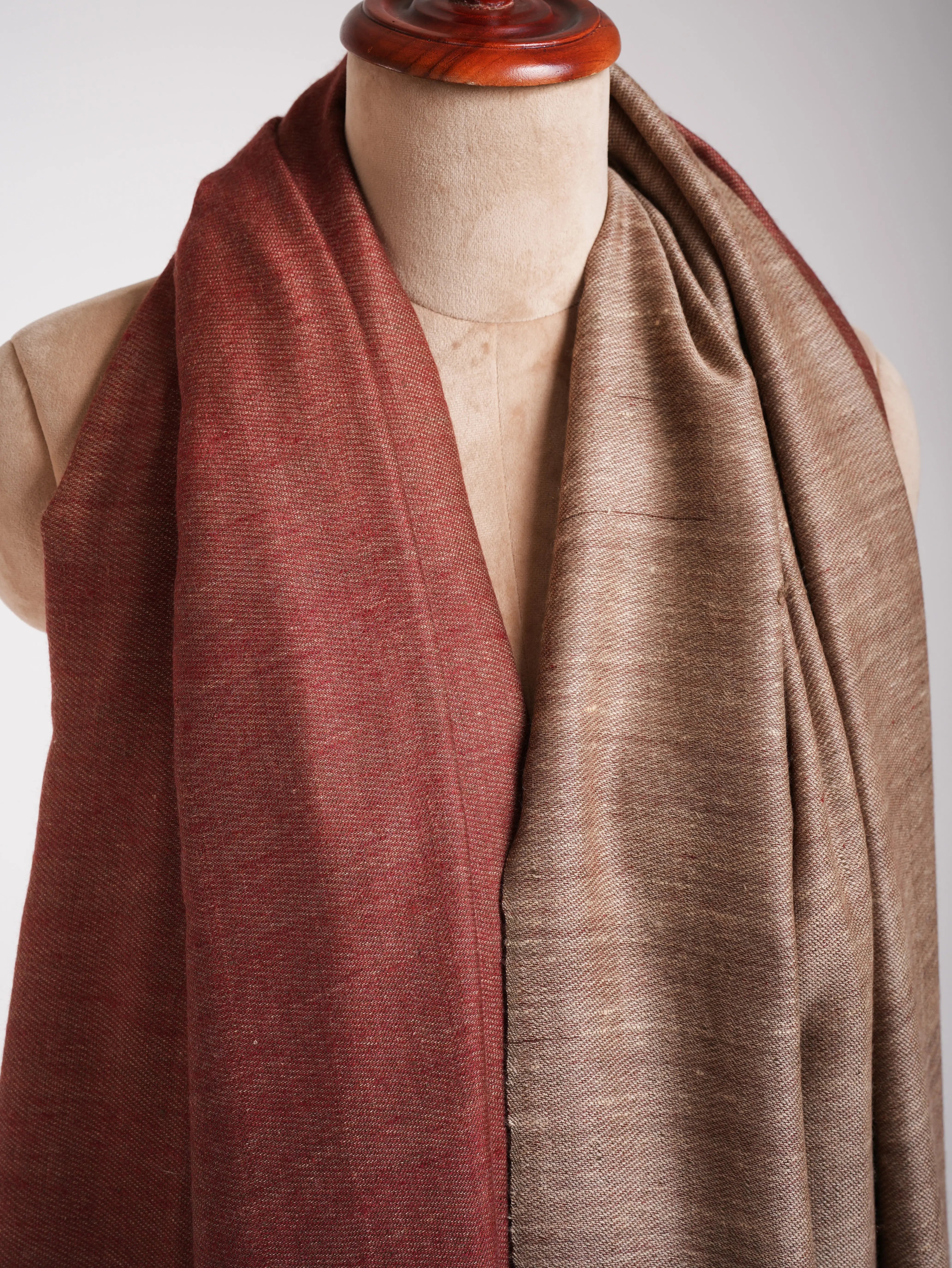 Oversized Fiery Red Dual Shade Pashmina Shawl Shahkaar