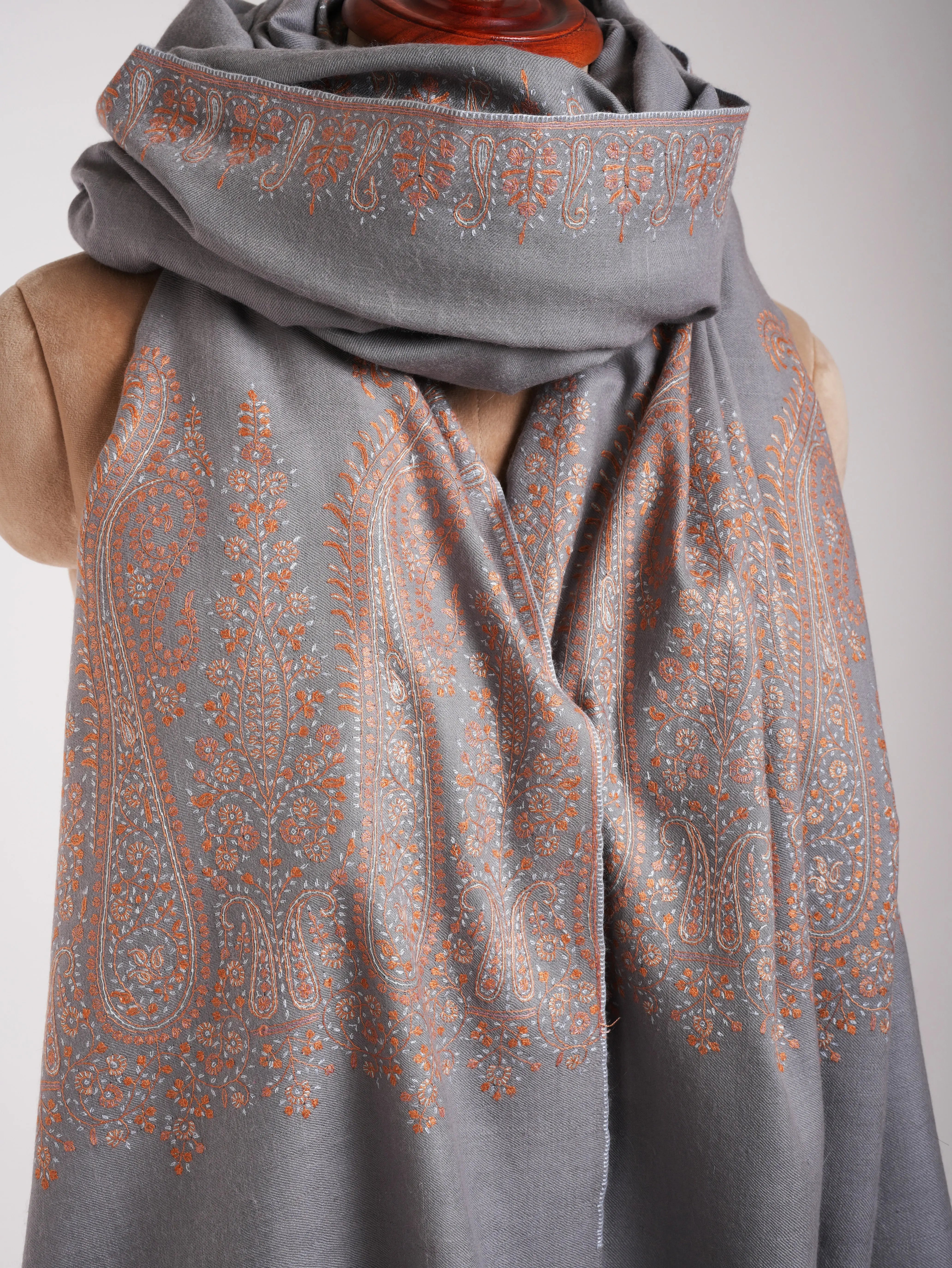 Oversized Grey Pashmina with Kashmiri Sozni Embroidery Shahkaar