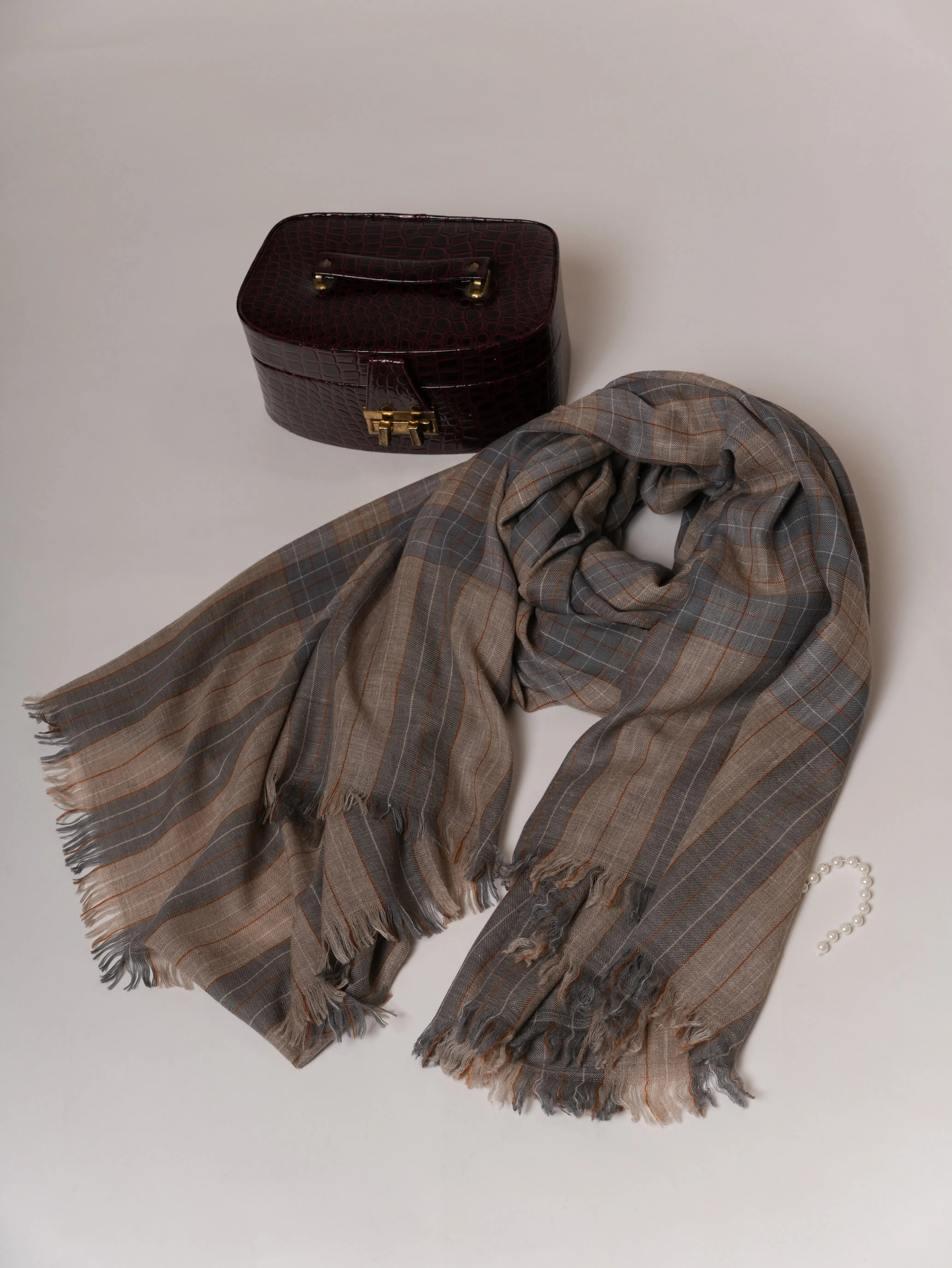 Oversized Handloomed Baby Soft Kashmiri Pashmina Shawl Shahkaar