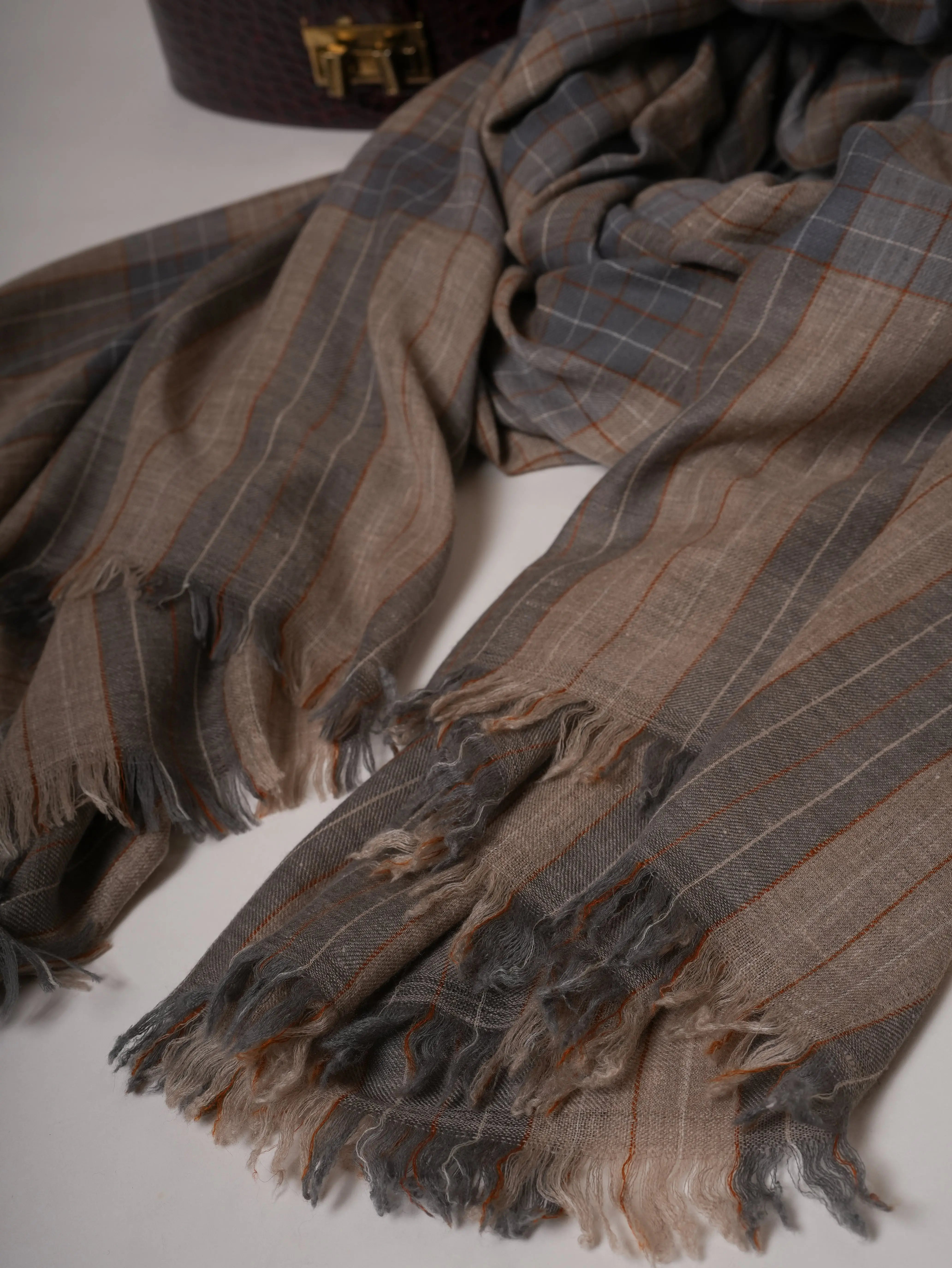 Oversized Handloomed Baby Soft Kashmiri Pashmina Shawl Shahkaar