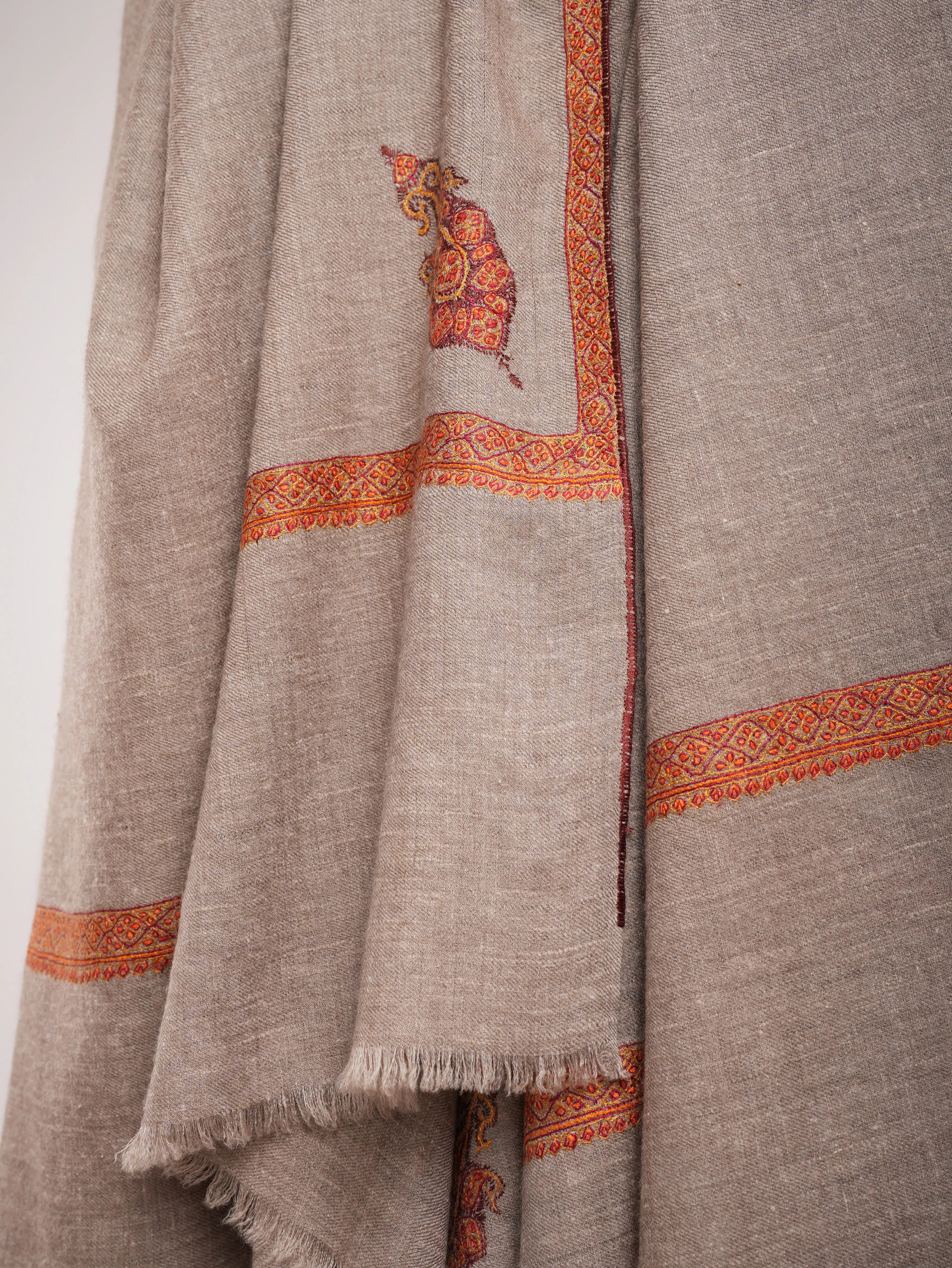 Oversized Natural Grey Hand embroidered Pashmina Shawl Shahkaar