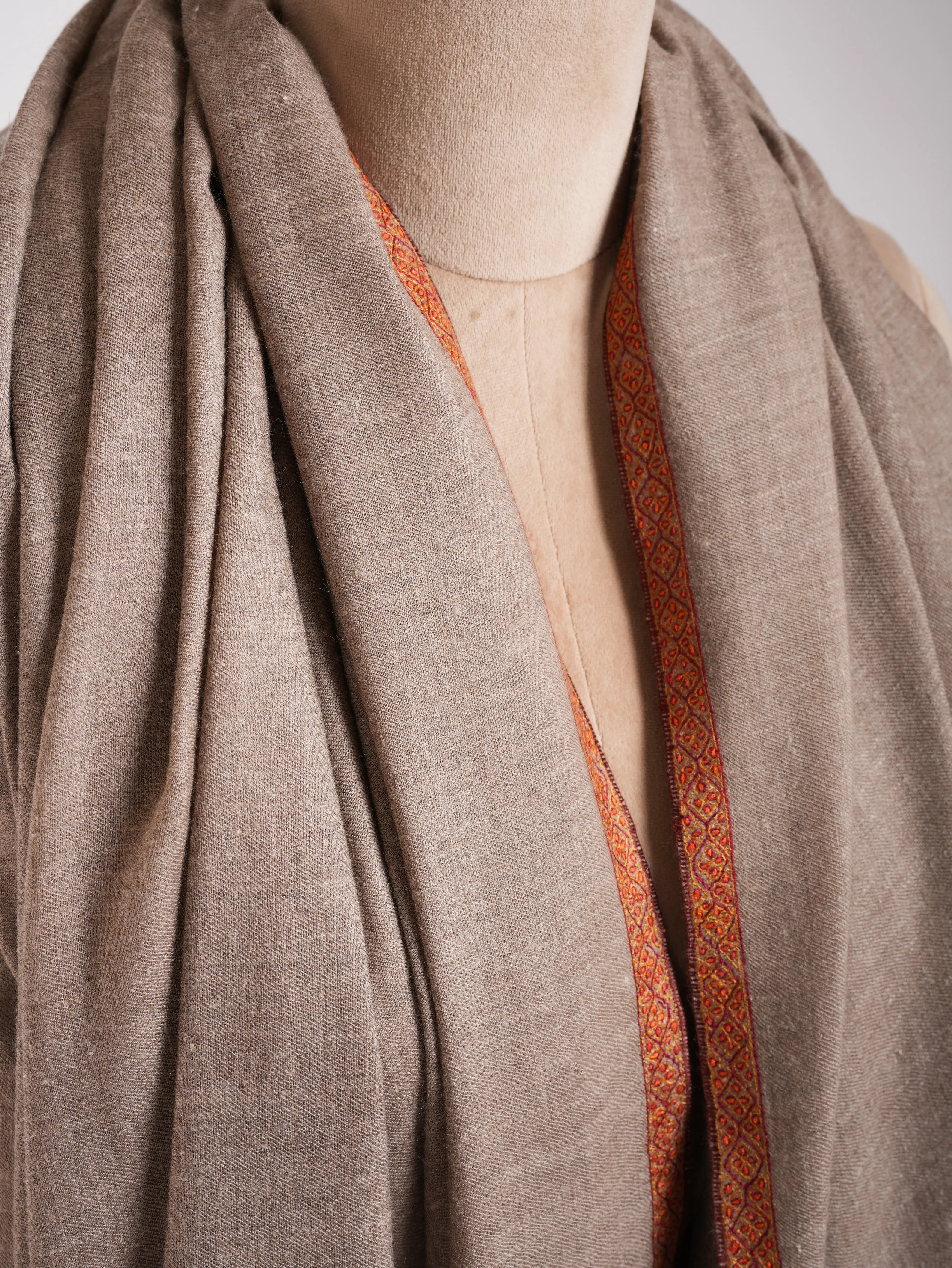 Oversized Natural Grey Hand embroidered Pashmina Shawl Shahkaar