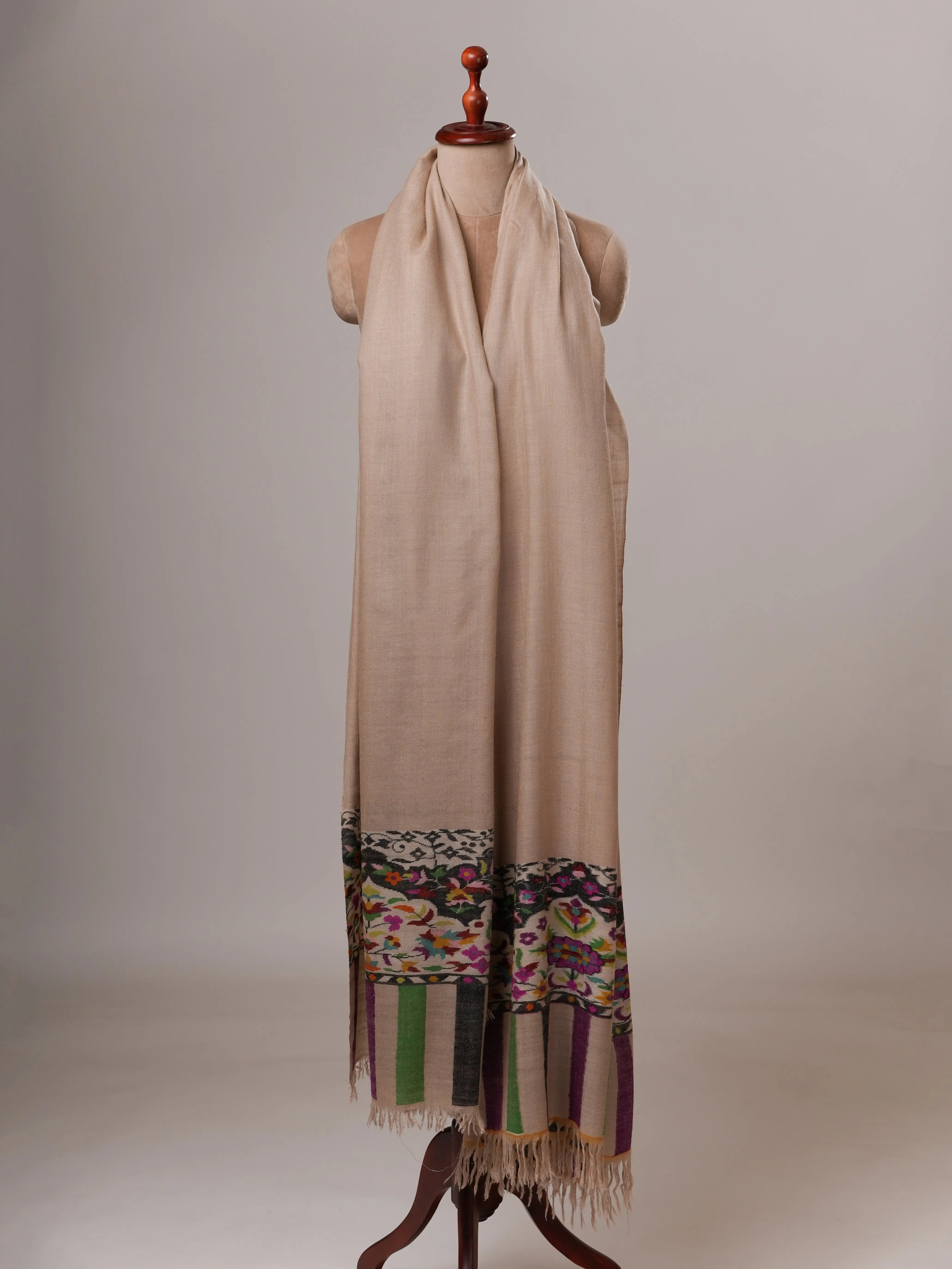Oversized Off White Handwoven Kani Pashmina Shawl Shahkaar