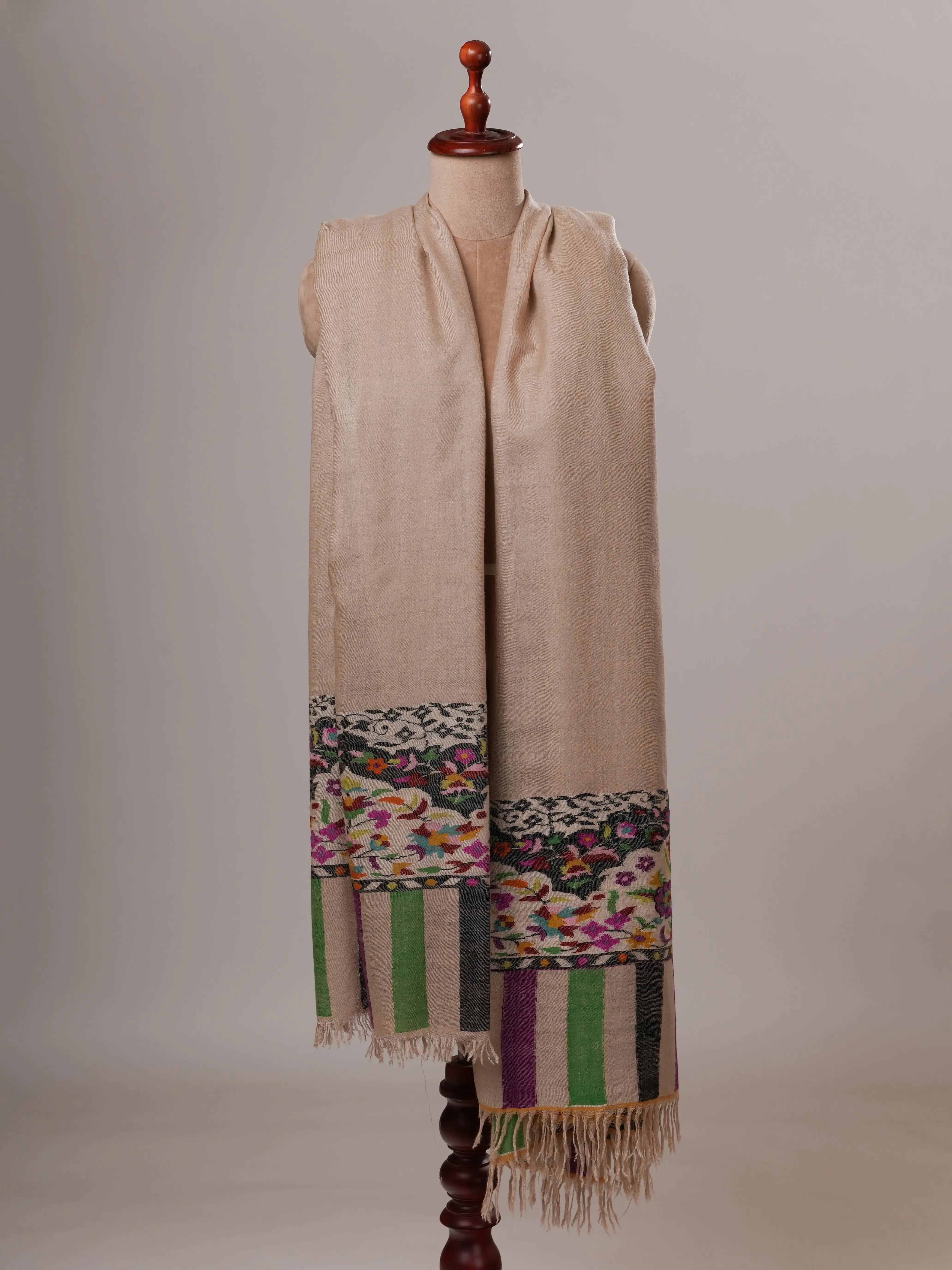 Oversized Off White Handwoven Kani Pashmina Shawl Shahkaar