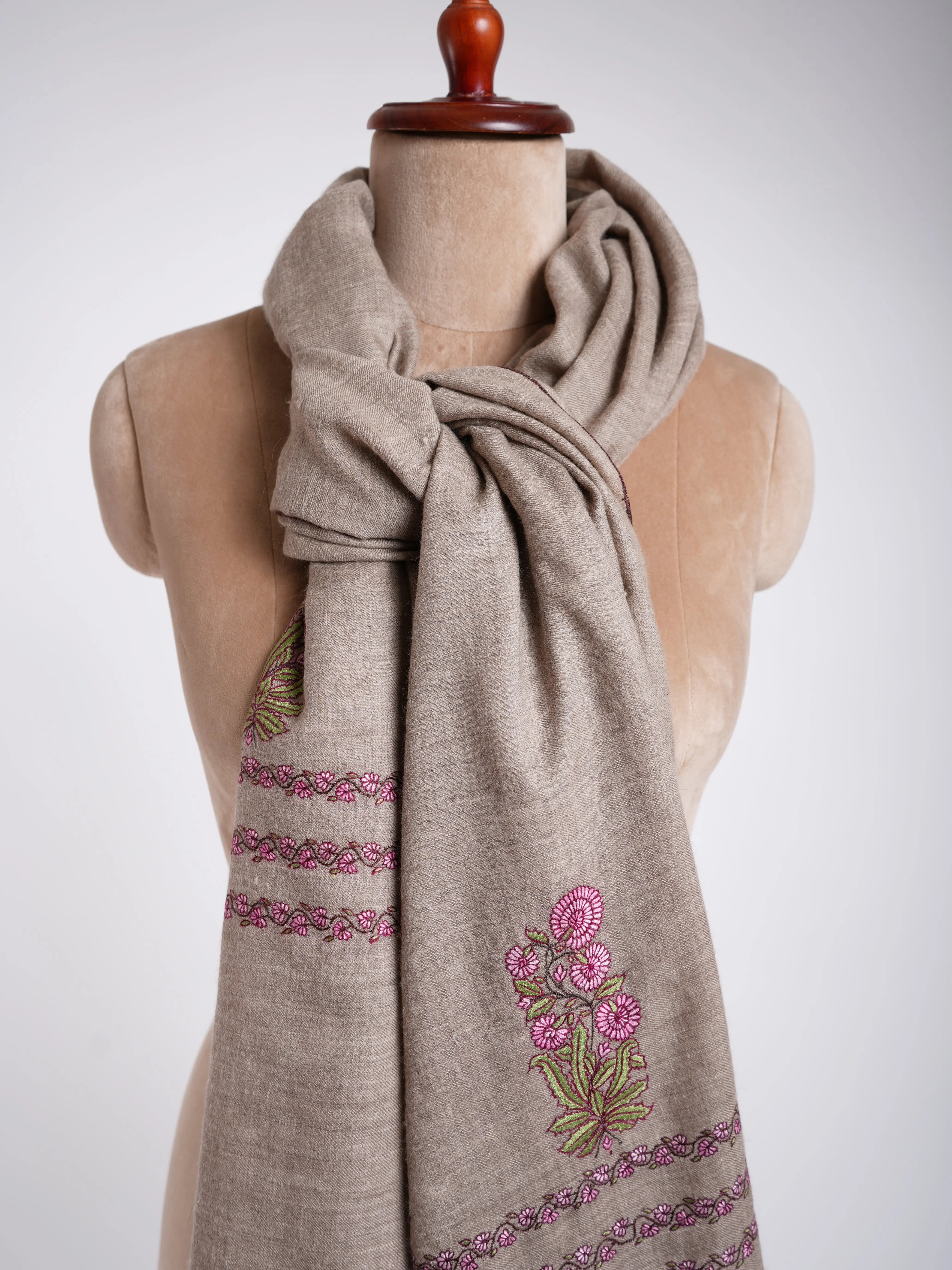 Palla Dar Mughal Motif Pashmina Shawl Gray Shahkaar