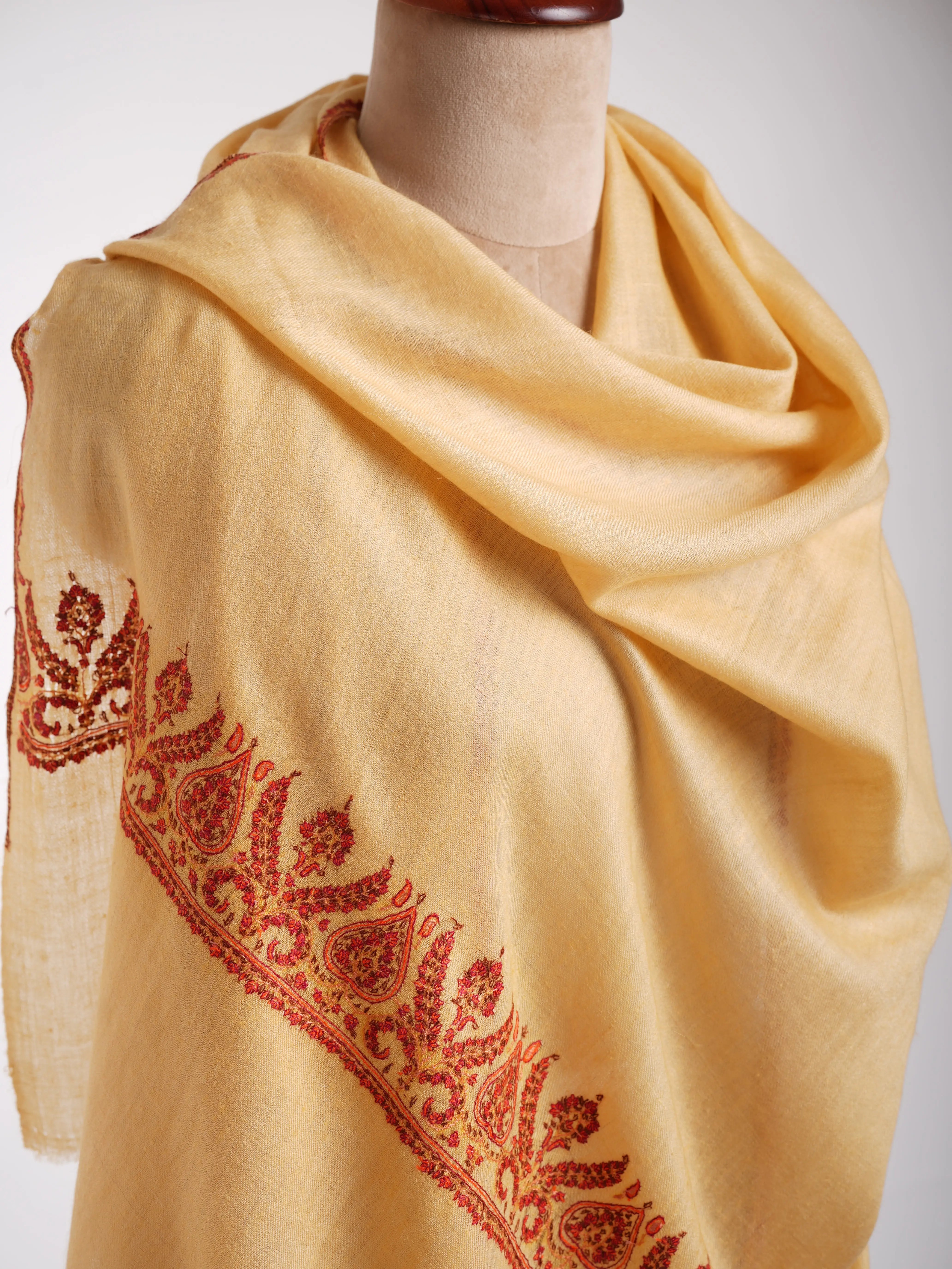 Palla Embroidered Kashmiri Cashmere Gift Scarf Shahkaar