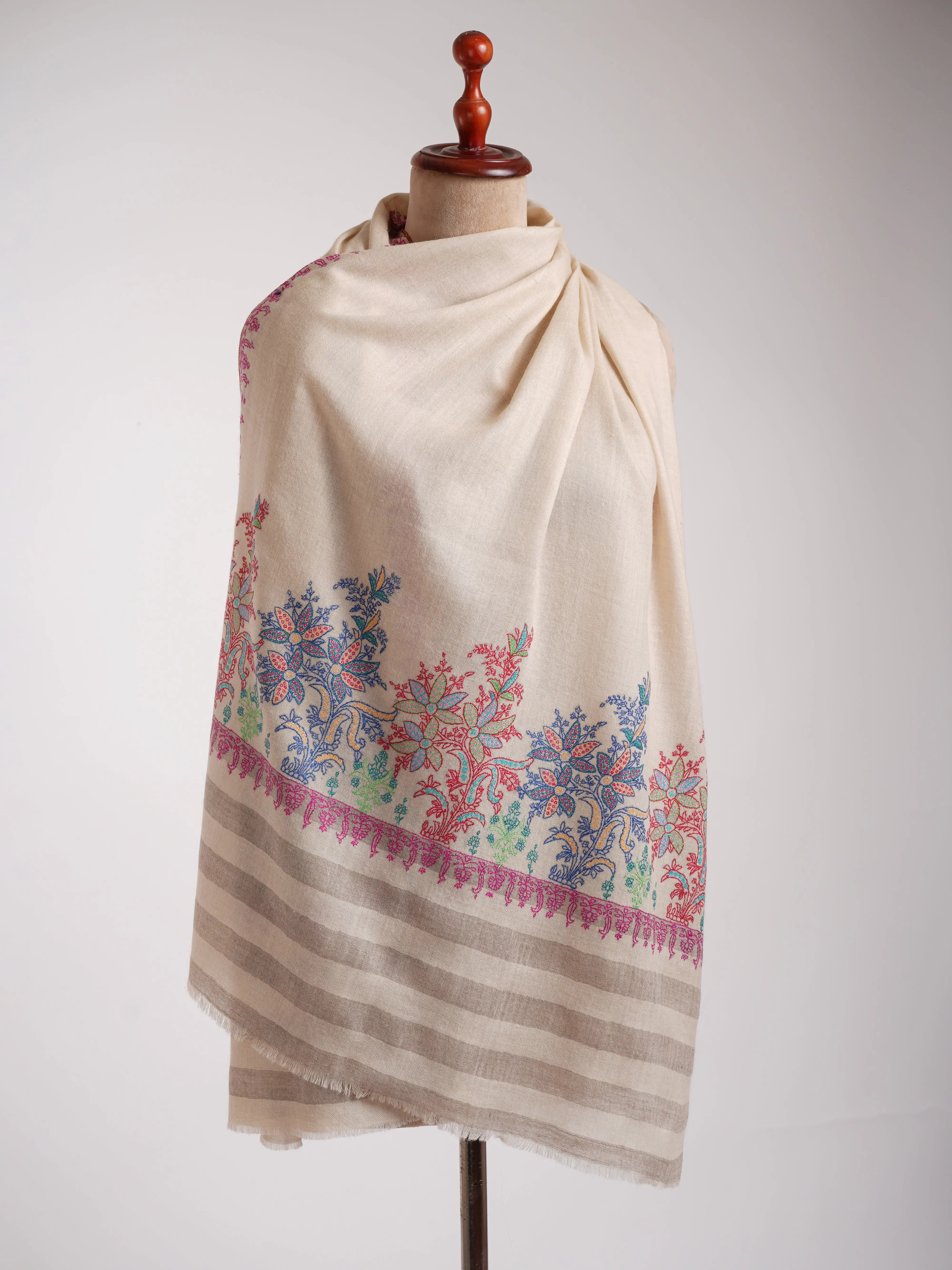 Palla Sozni Embroidered Indian Cashmere Stole Shahkaar