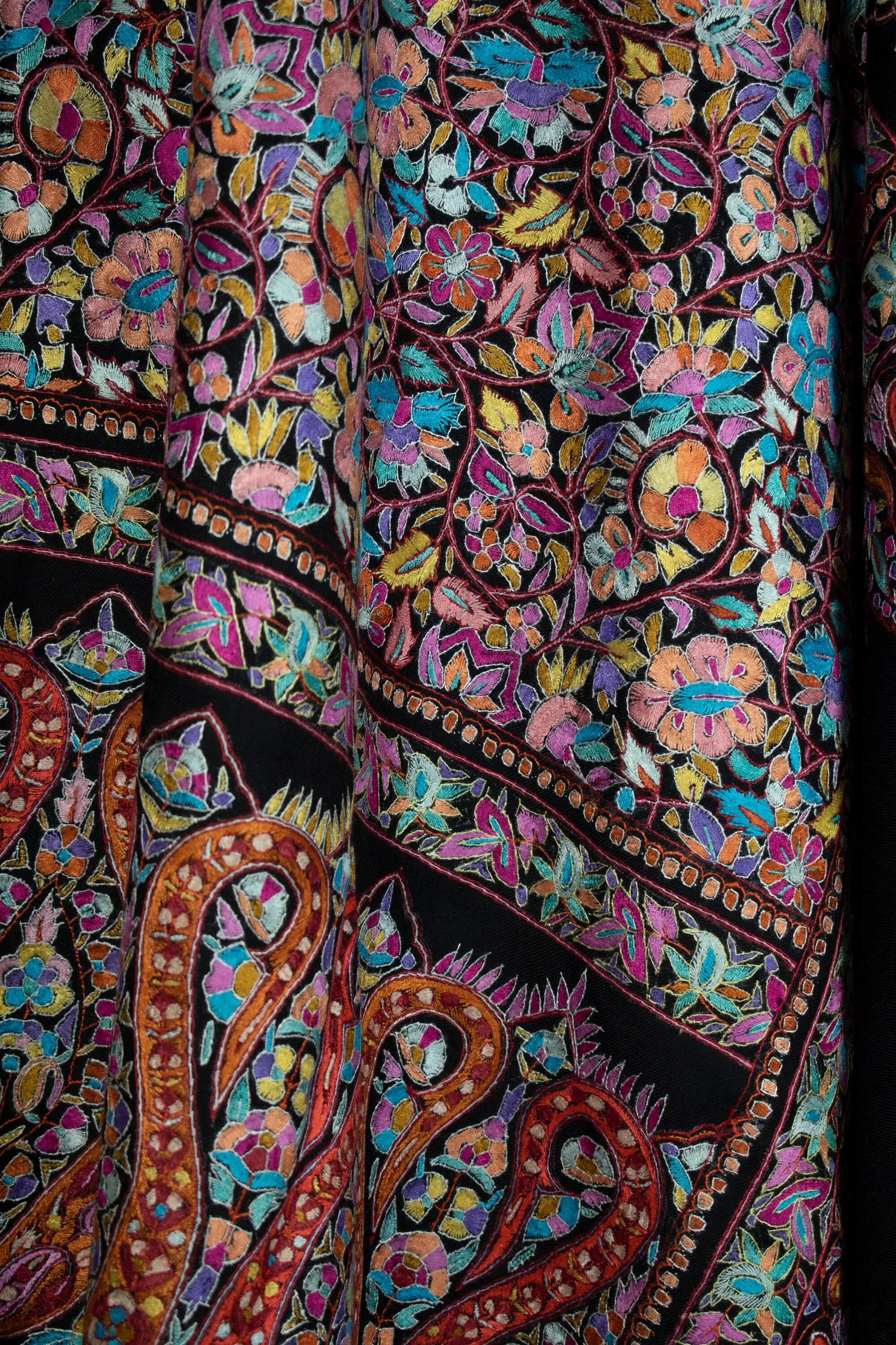 Paper Machie Pure Pashmina/Cashmere Shawl/Wrap, Handwoven on Hand loom & Hand Embroided in Kashmir, Luxury, Masterpiece. Shahkaar