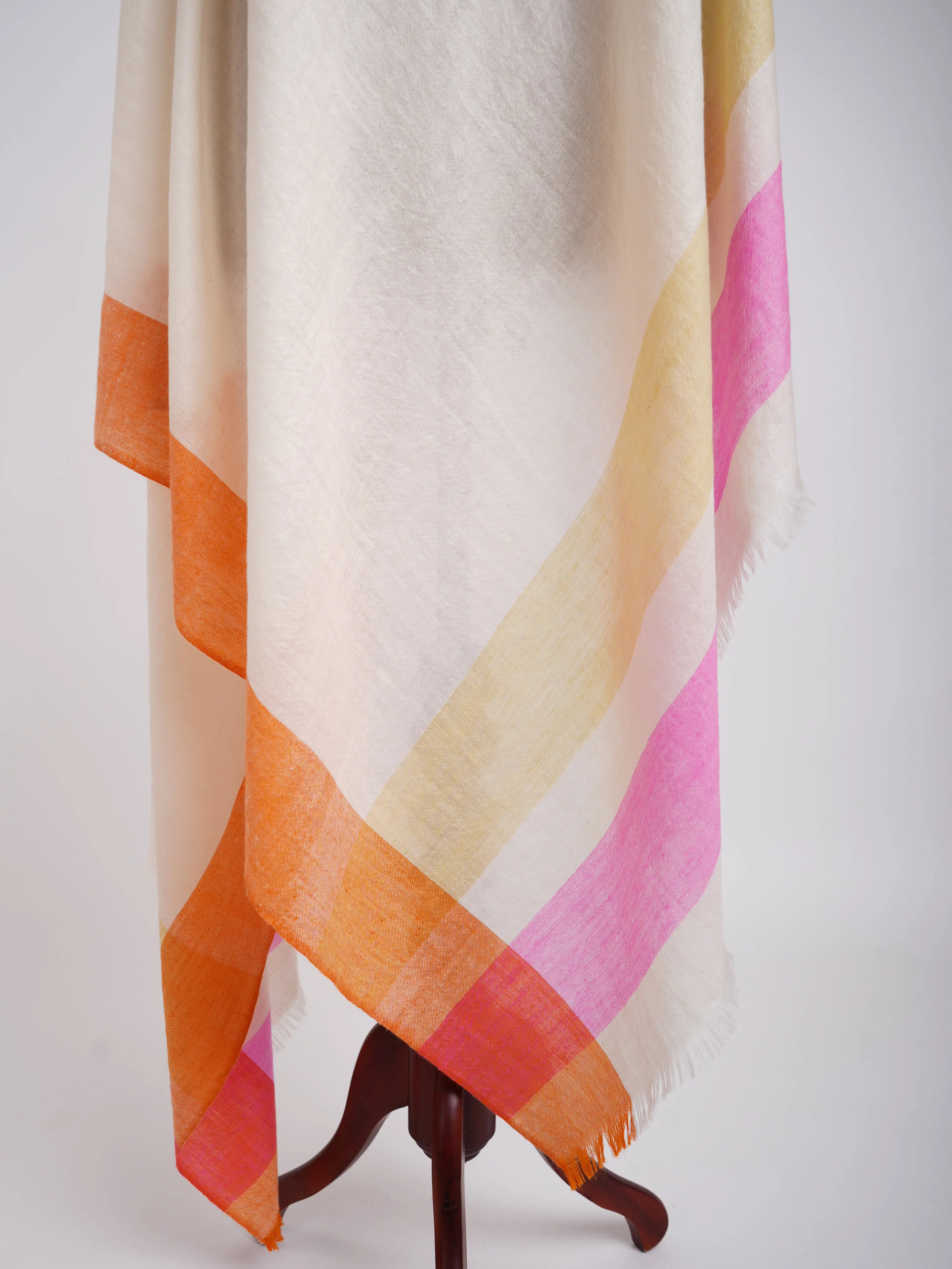 Pashmina Handwoven Fresh Look Shawl Shahkaar