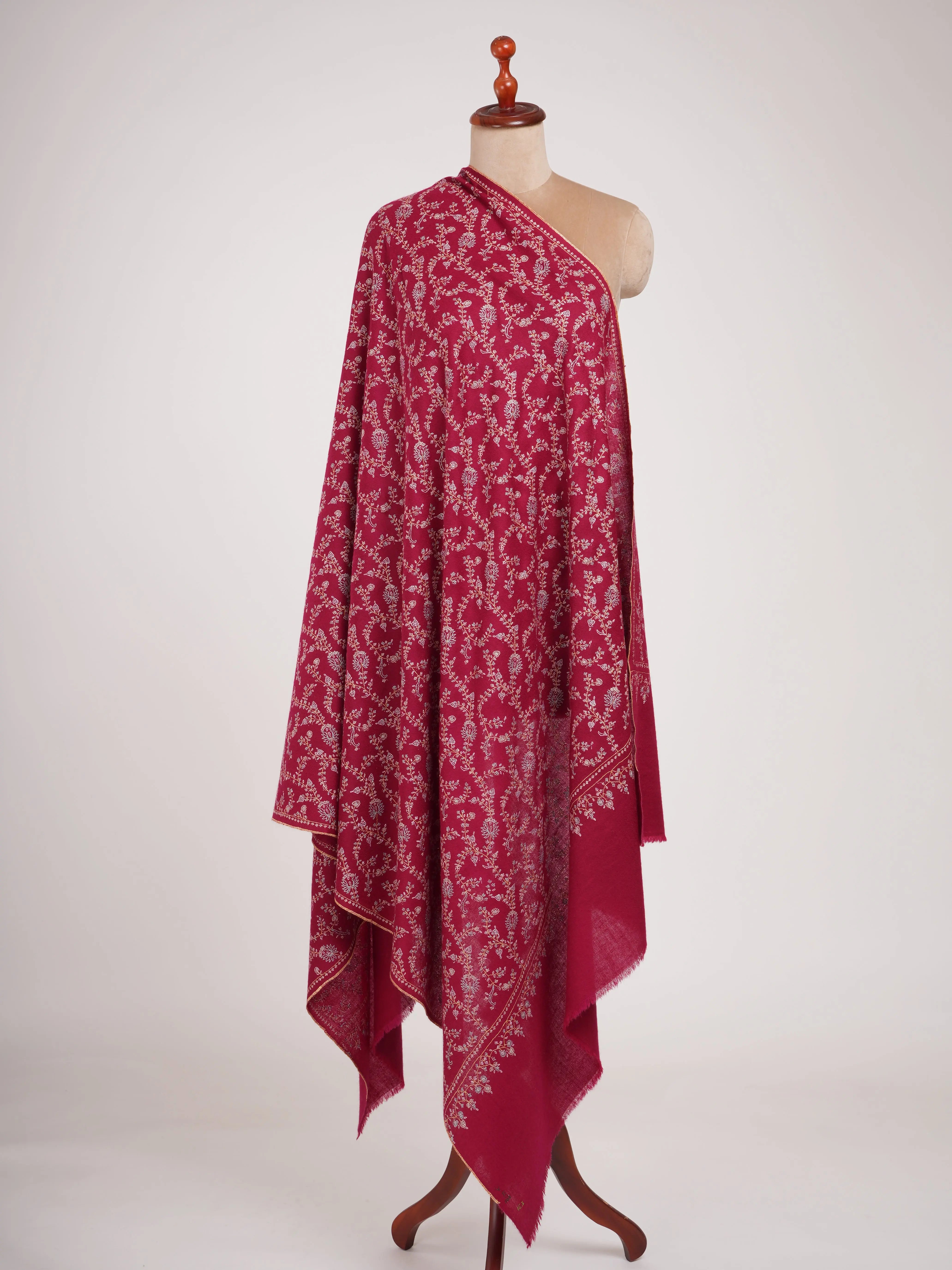Pashmina Shawl with Fine Sozni Embroidery Shahkaar