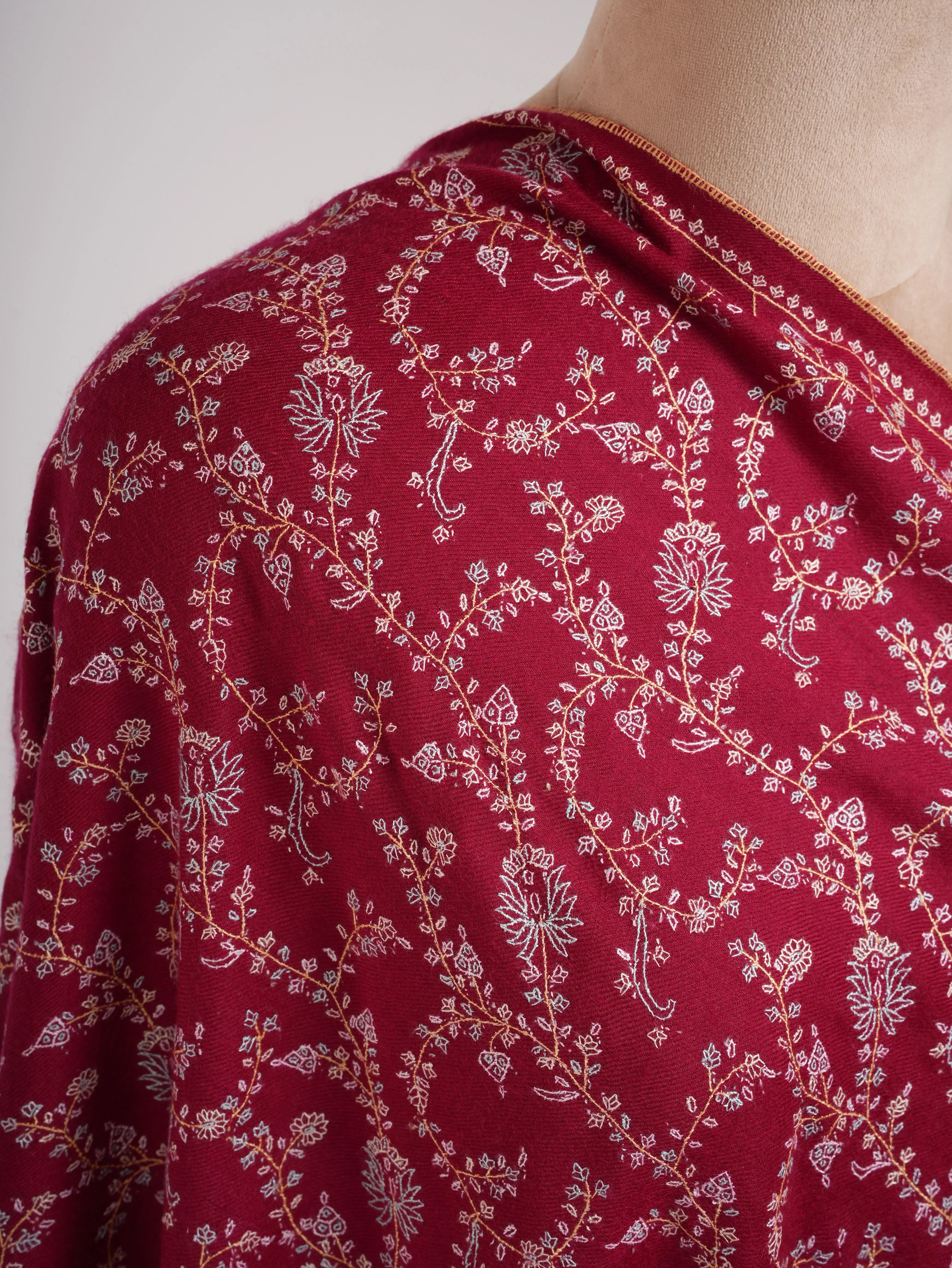 Pashmina Shawl with Fine Sozni Embroidery Shahkaar
