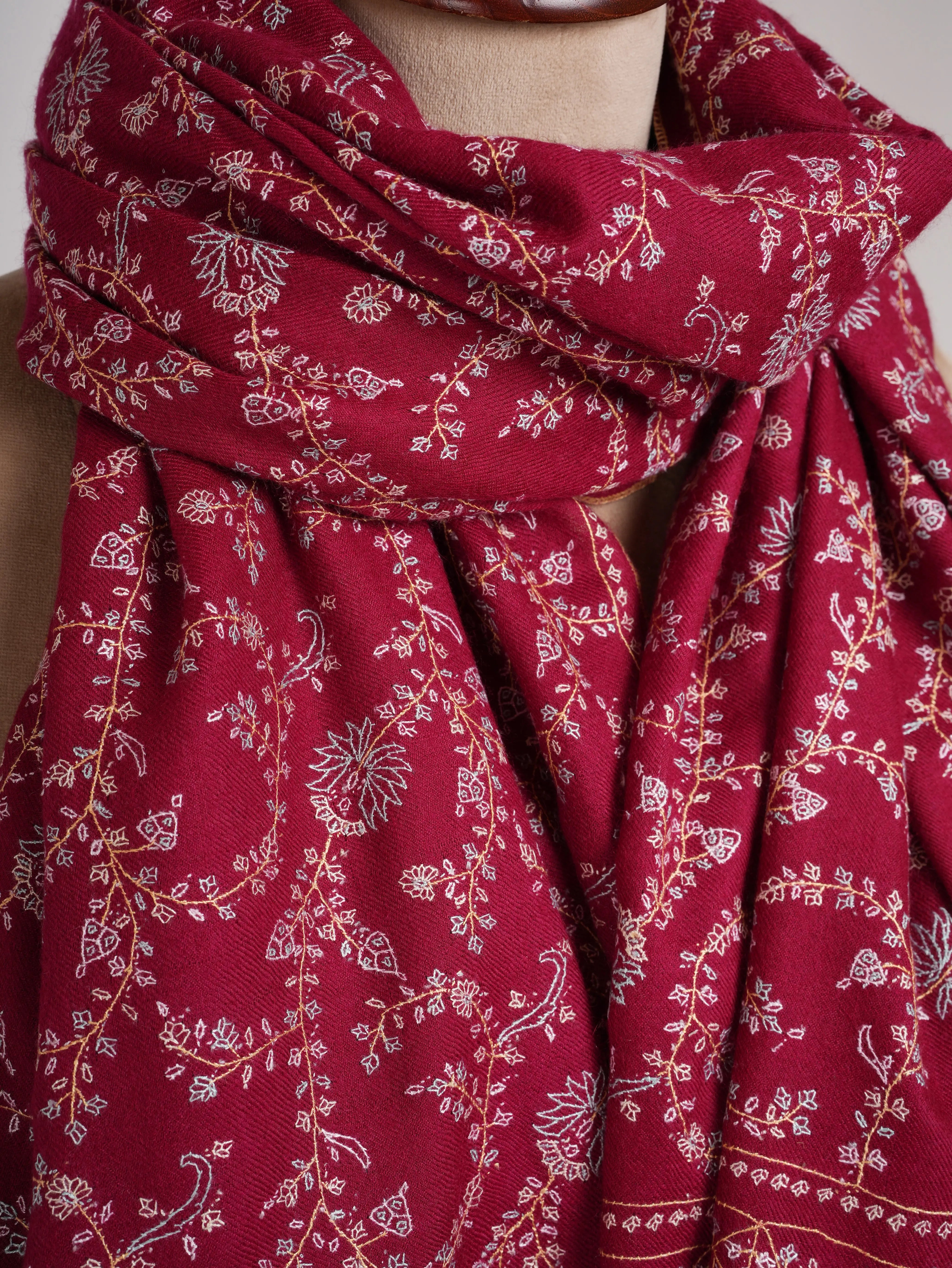 Pashmina Shawl with Fine Sozni Embroidery Shahkaar