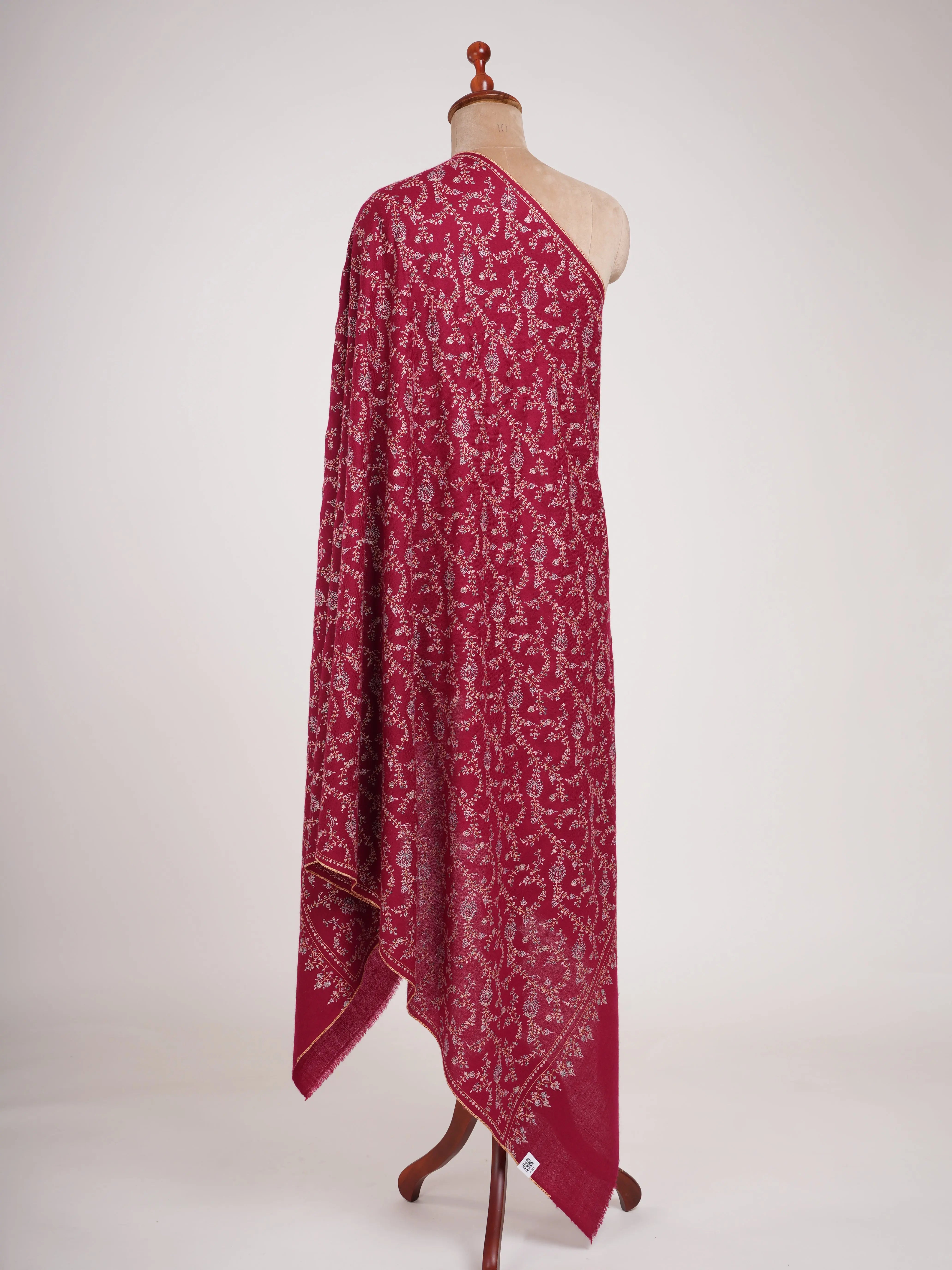 Pashmina Shawl with Fine Sozni Embroidery Shahkaar